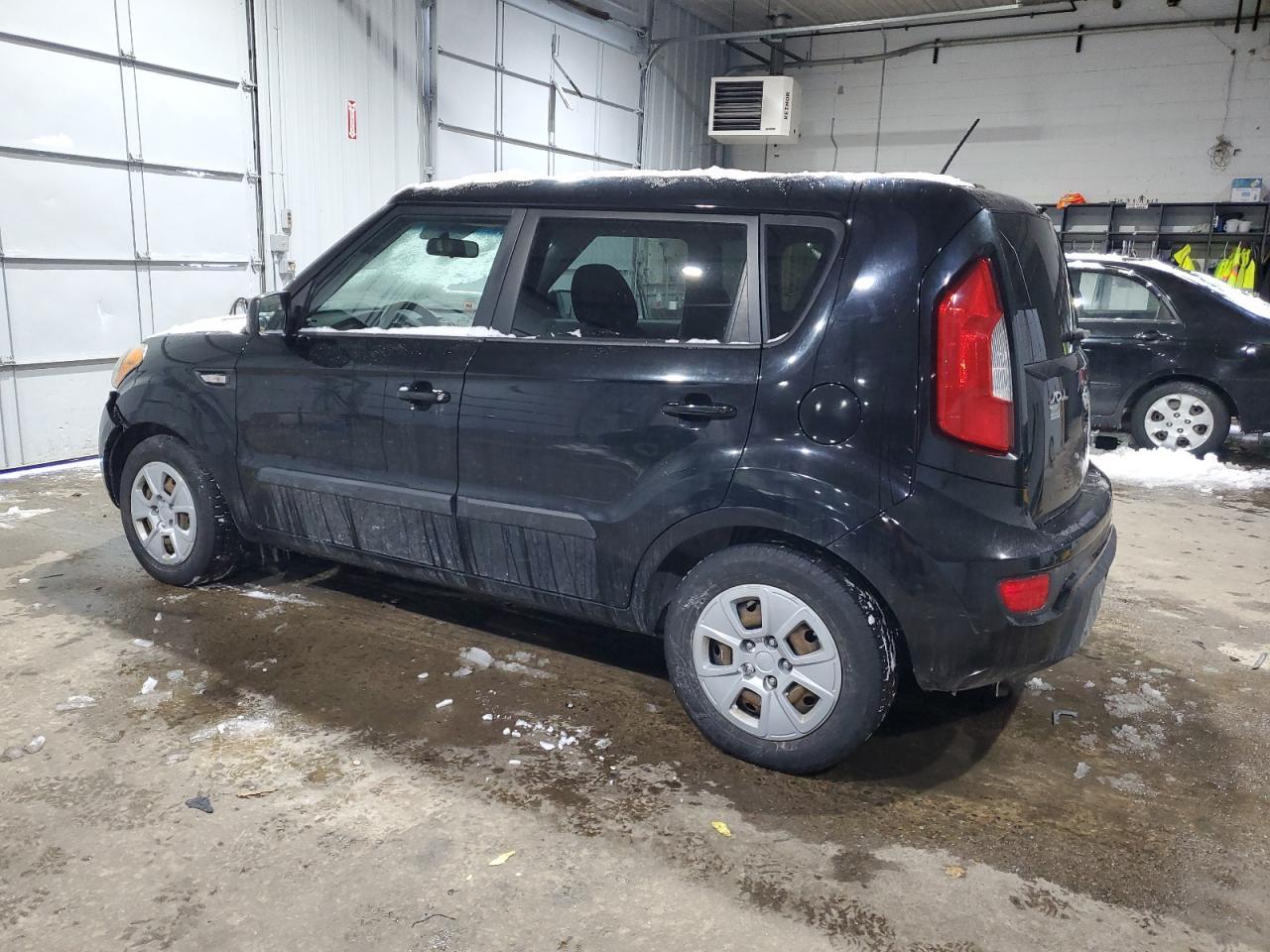 2013 KIA SOUL - Image 2