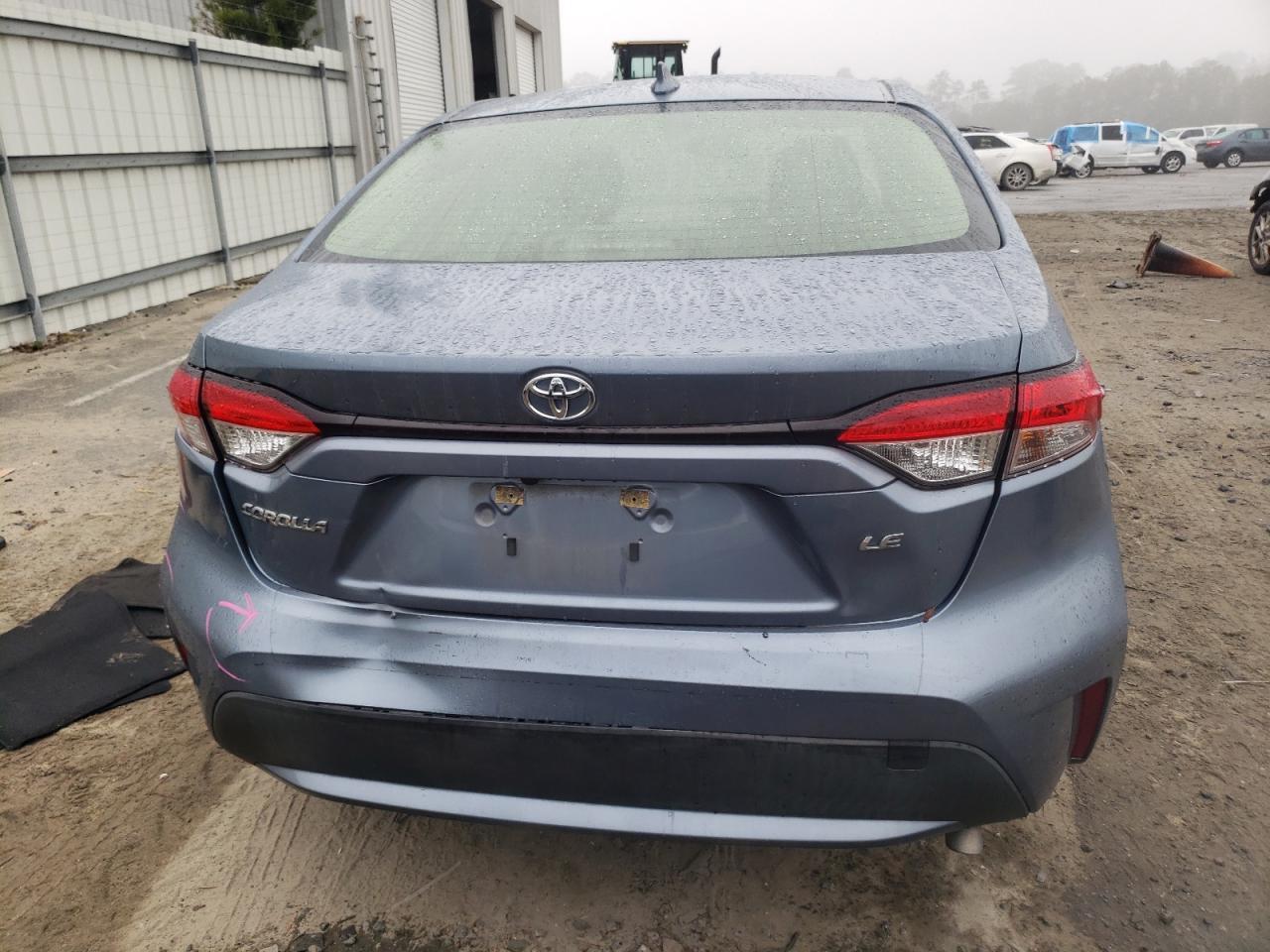 2020 TOYOTA COROLLA LE - Фото 6