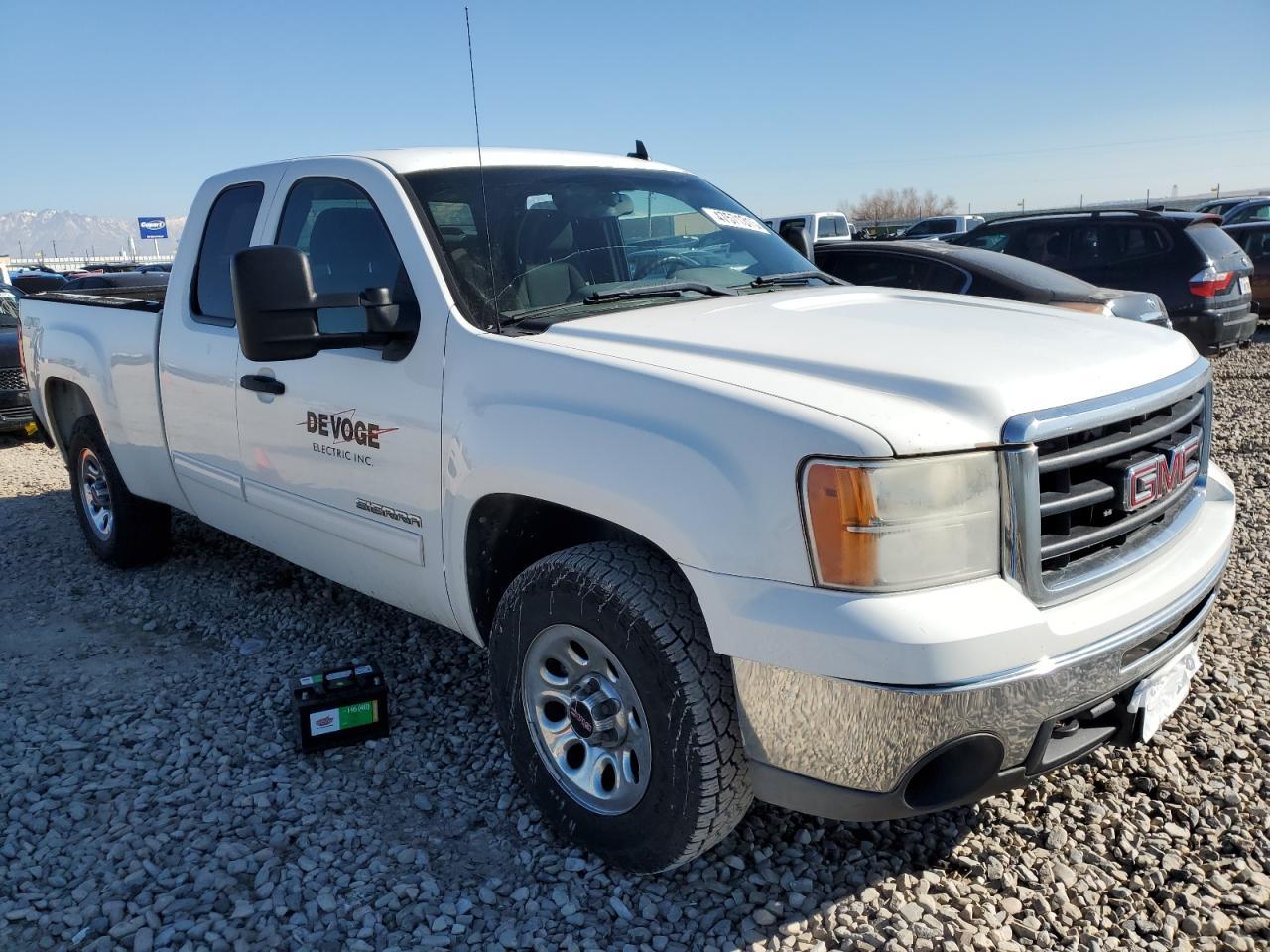 2011 GMC SIERRA K15 - Image 4