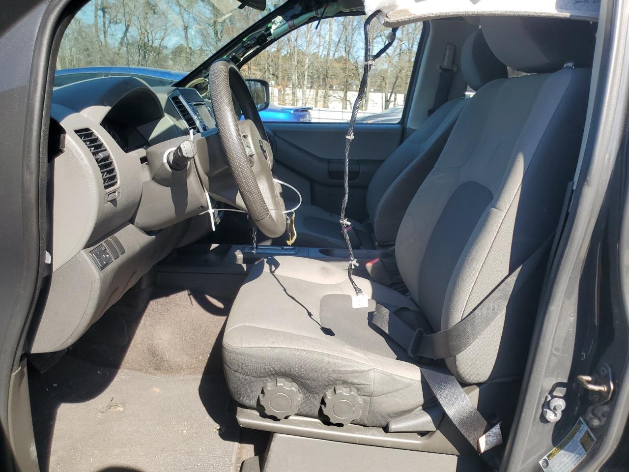 2015 NISSAN XTERRA X - Image 7