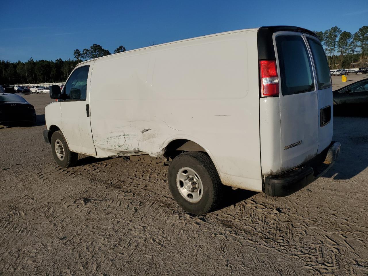 2020 CHEVROLET EXPRESS G2 - Image 2