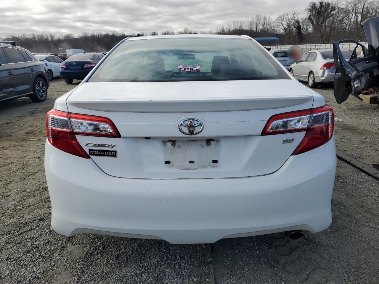2014 TOYOTA CAMRY L - Image 6