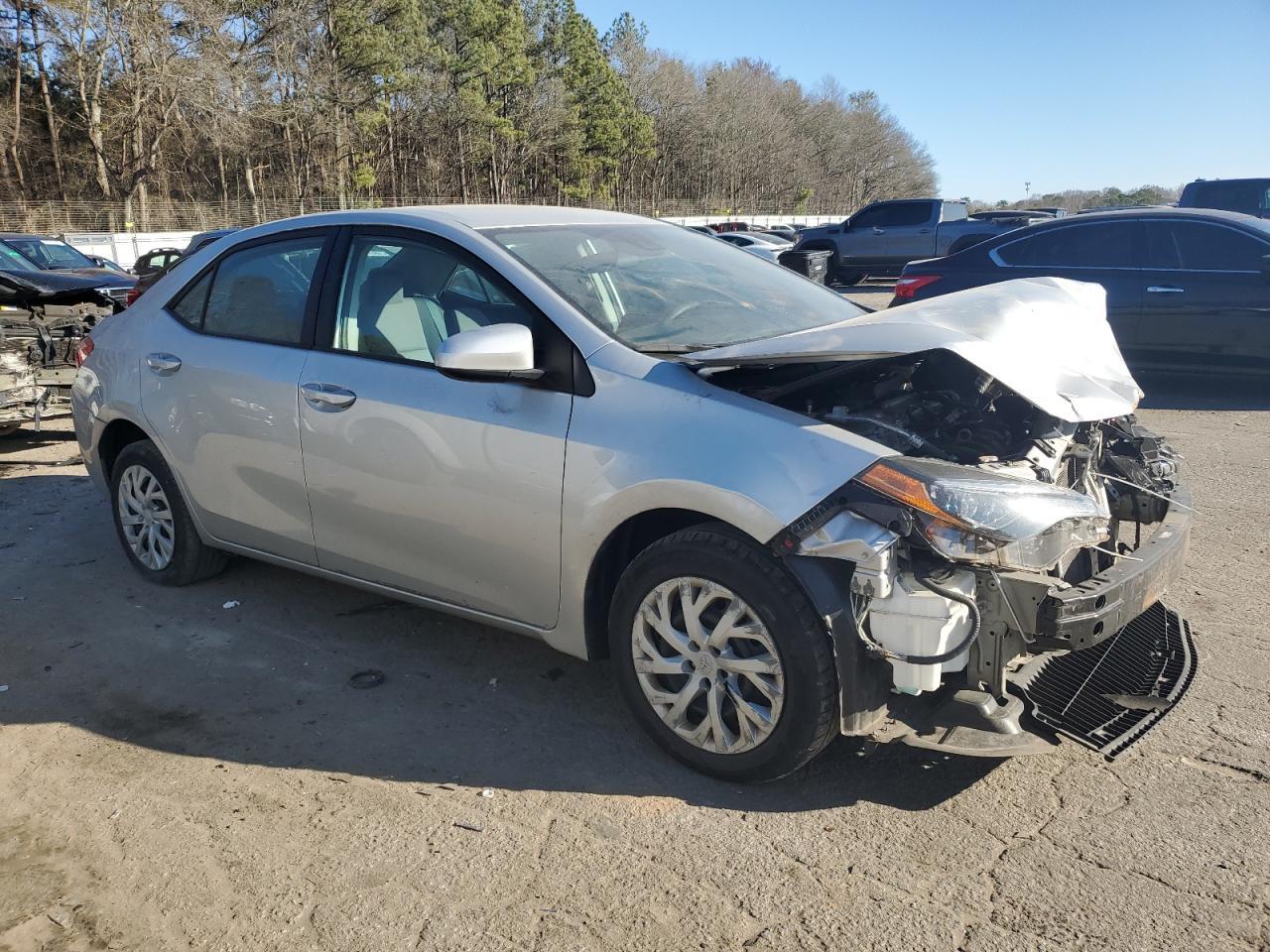 2018 TOYOTA COROLLA L - Image 4