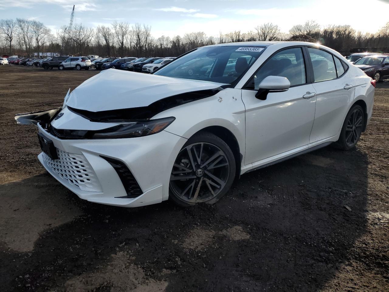 2025 TOYOTA CAMRY XSE