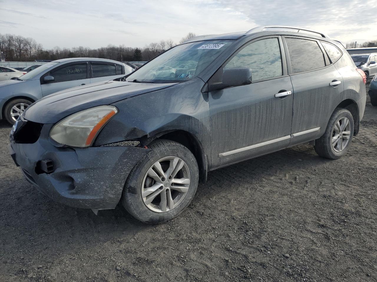 2013 NISSAN ROGUE S