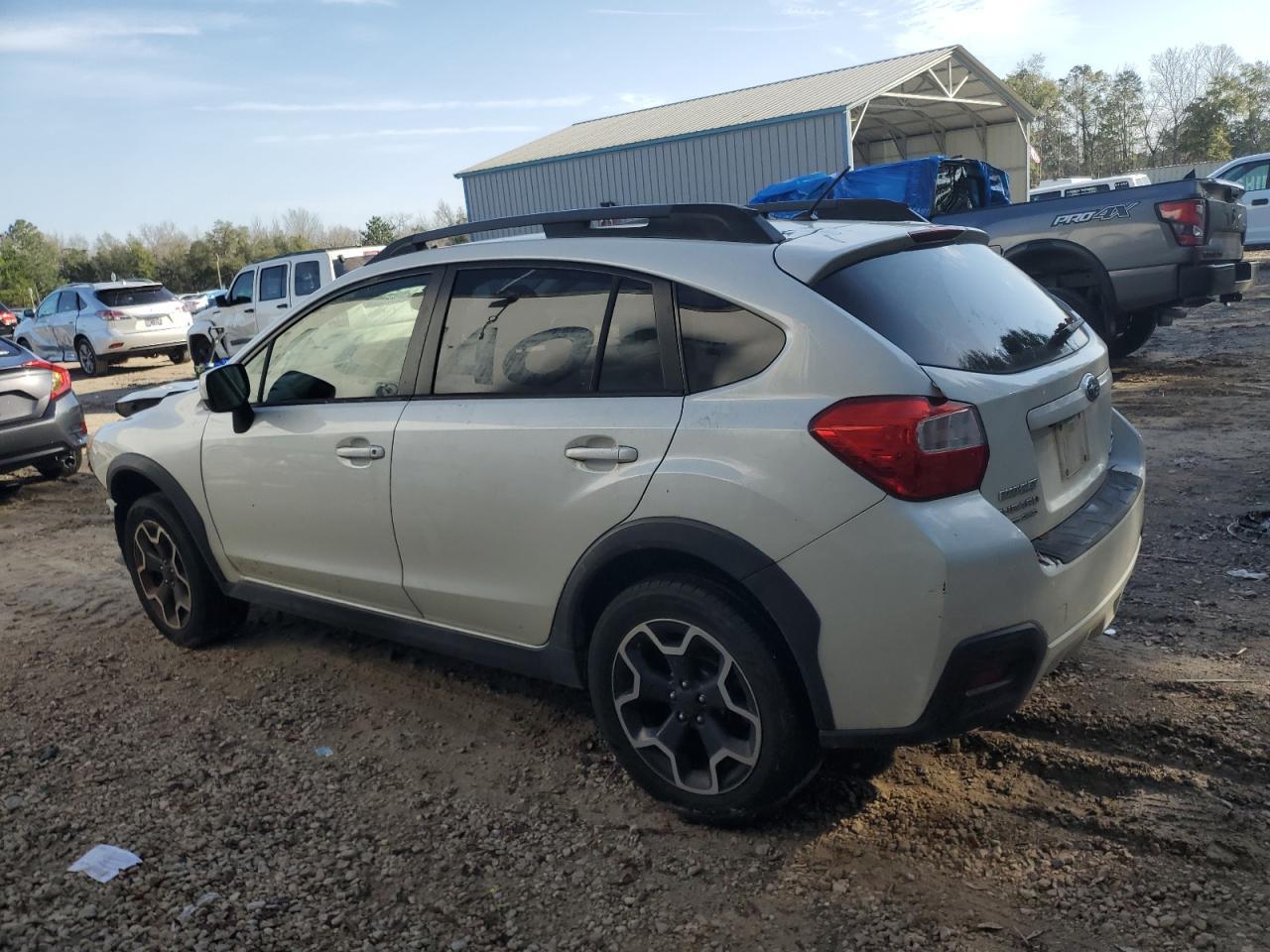 2014 SUBARU XV CROSSTR - Image 2