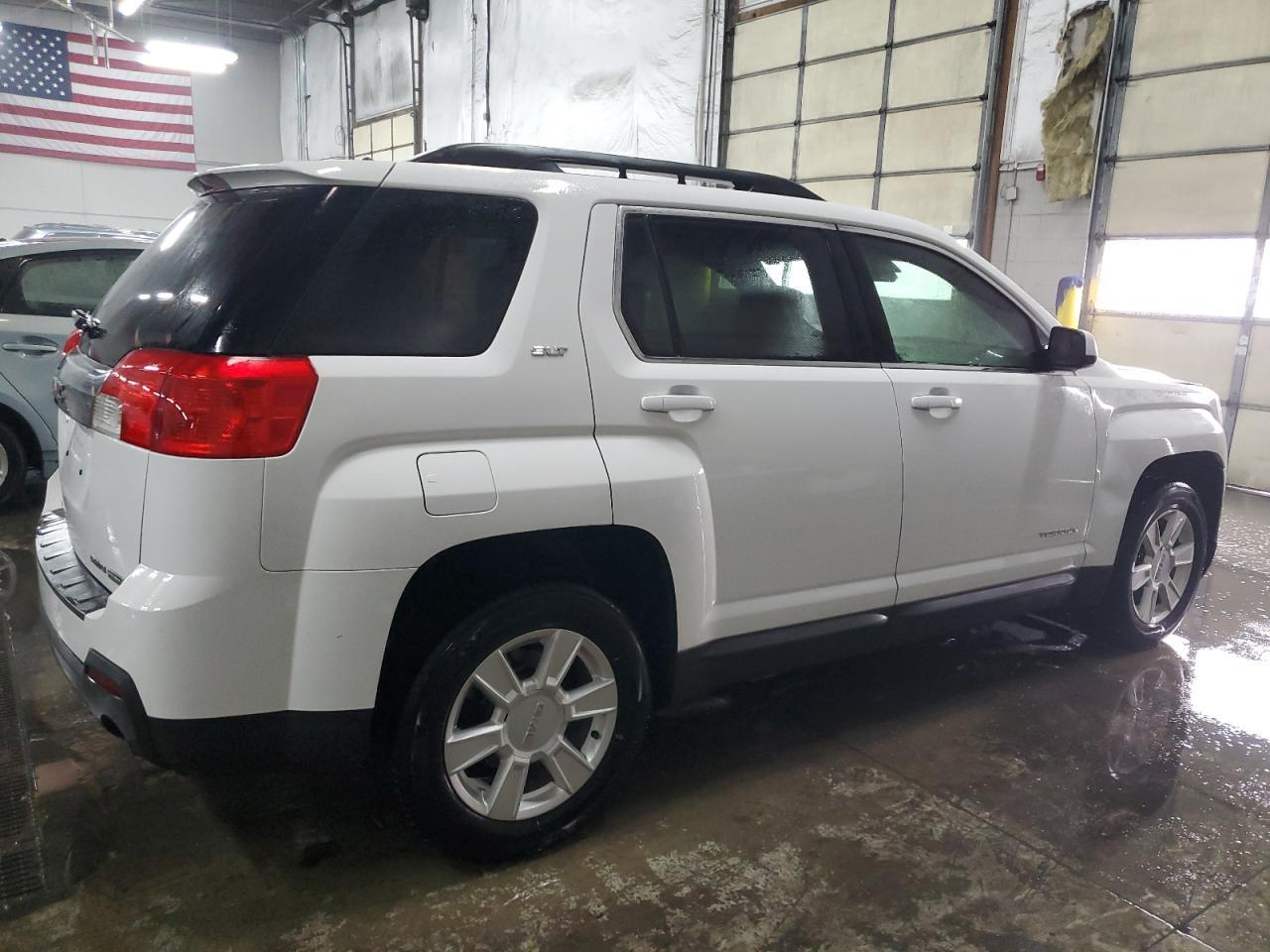 2012 GMC TERRAIN SL - Image 3