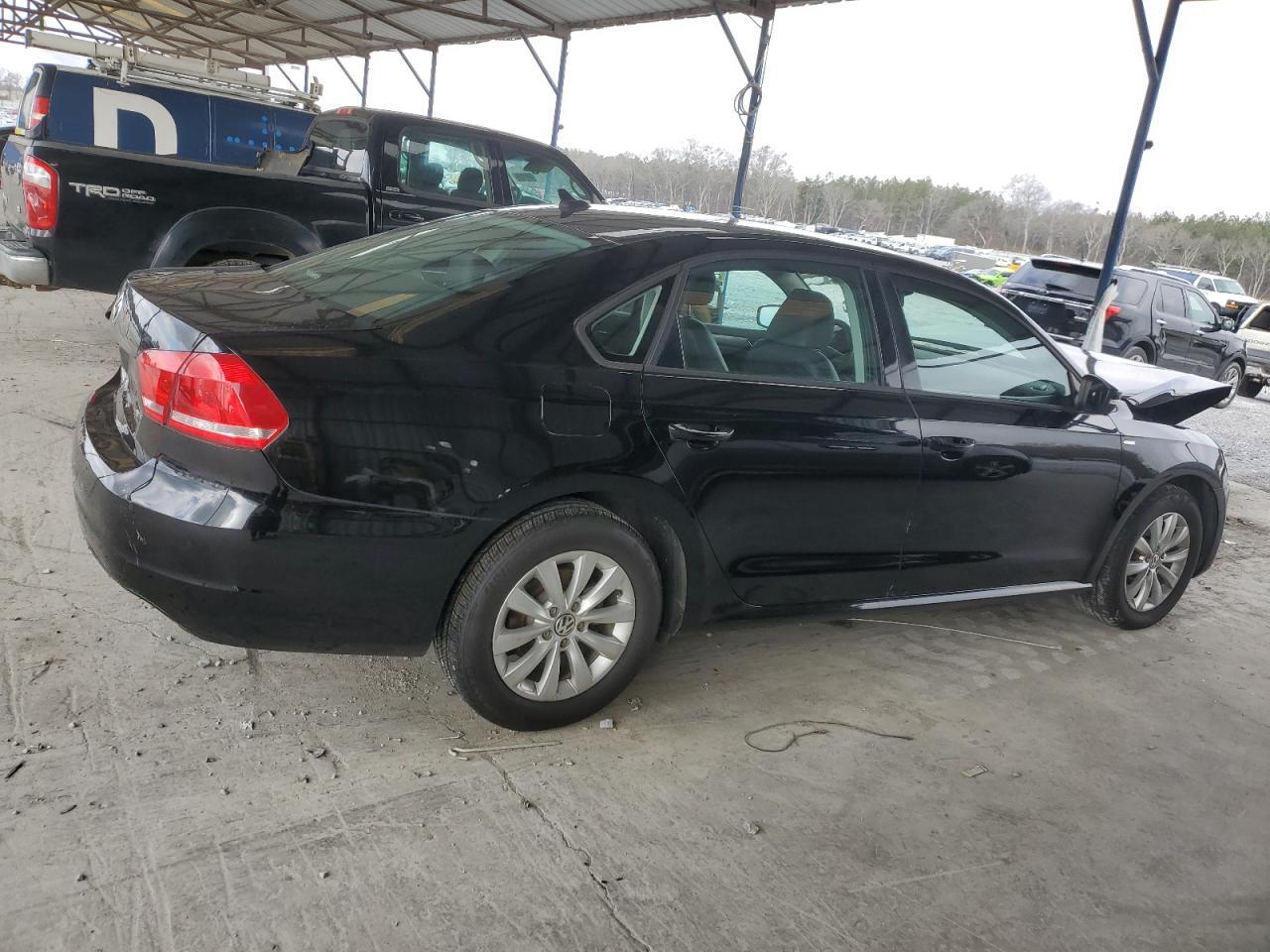 2014 VOLKSWAGEN PASSAT S - Фото 3