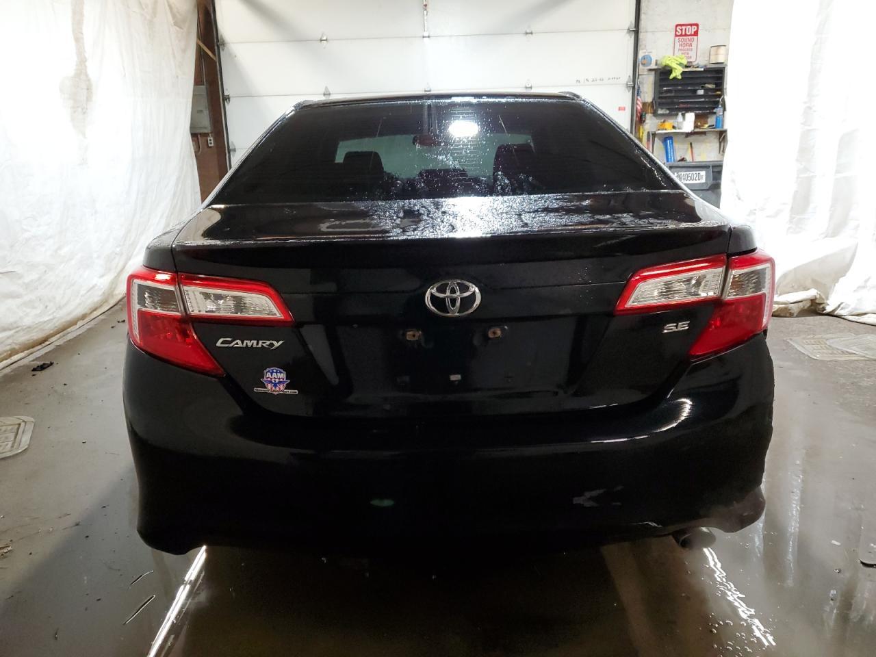 2014 TOYOTA CAMRY L - Image 6