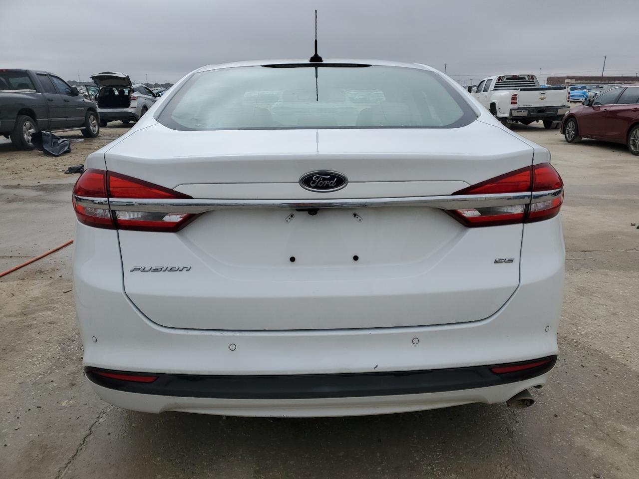 2017 FORD FUSION SE - Фото 6