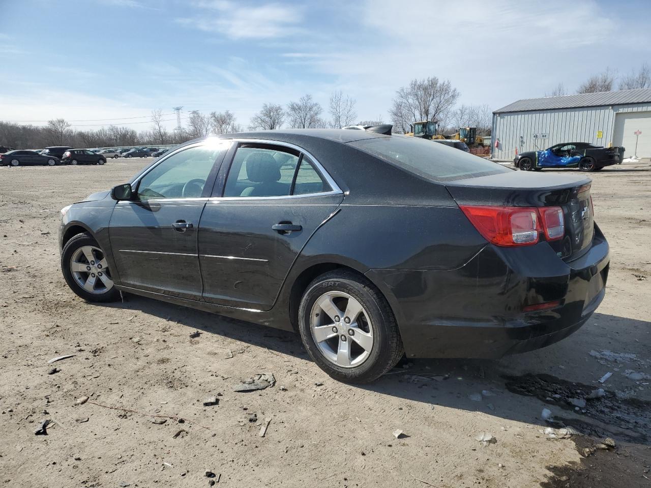 2015 CHEVROLET MALIBU LS - Фото 2