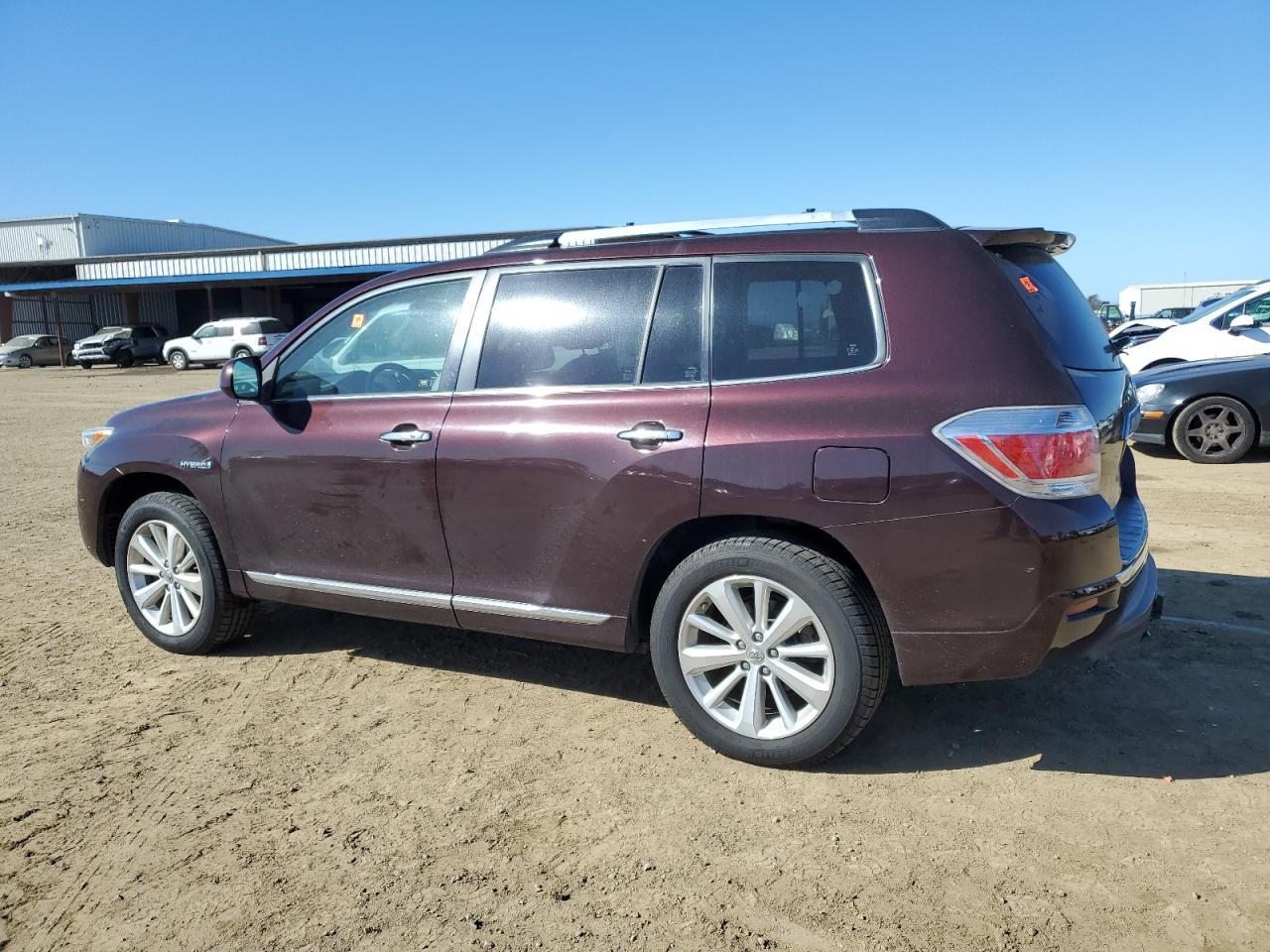 2011 TOYOTA HIGHLANDER - Фото 2