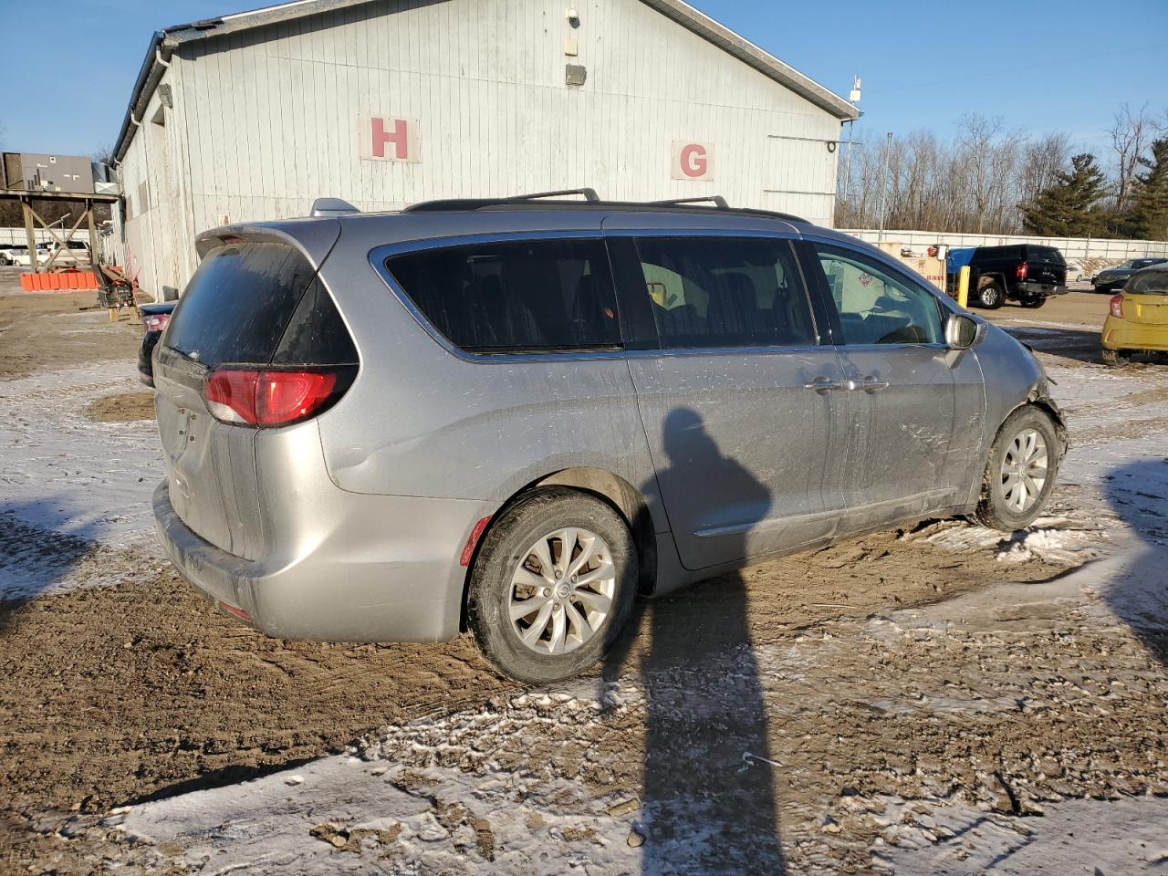 2017 CHRYSLER PACIFICA T - Image 3