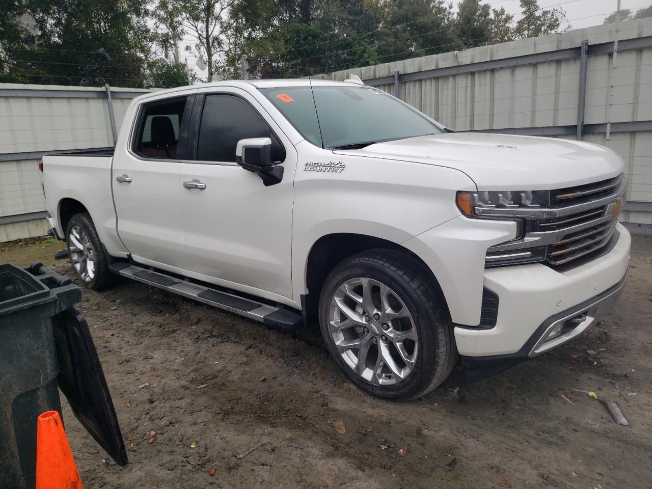 2019 CHEVROLET SILVERADO - Image 4