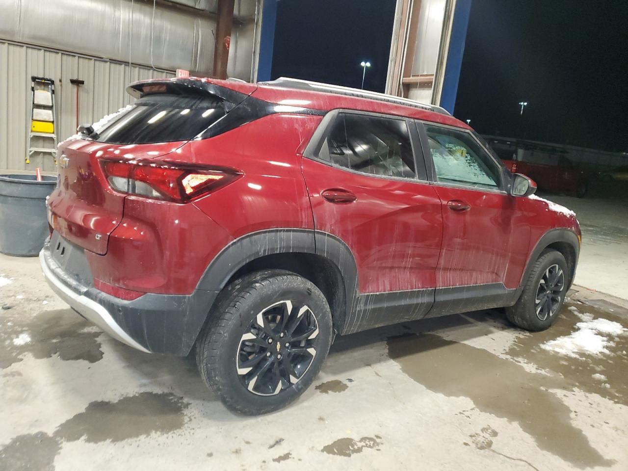 2021 CHEVROLET TRAILBLAZE - Image 3