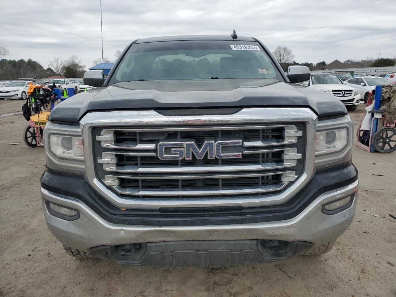 2017 GMC SIERRA K15 - Фото 5