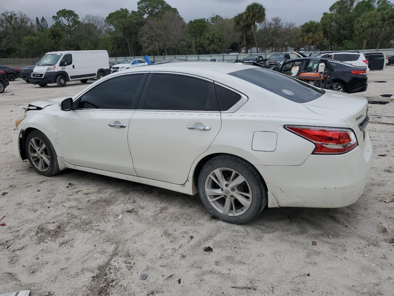 2015 NISSAN ALTIMA 2.5 - Фото 2