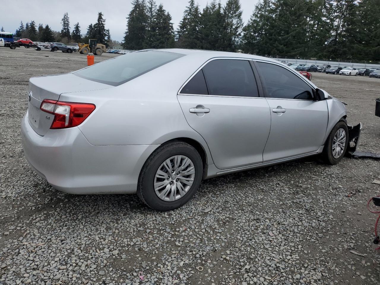 2013 TOYOTA CAMRY L - Image 3