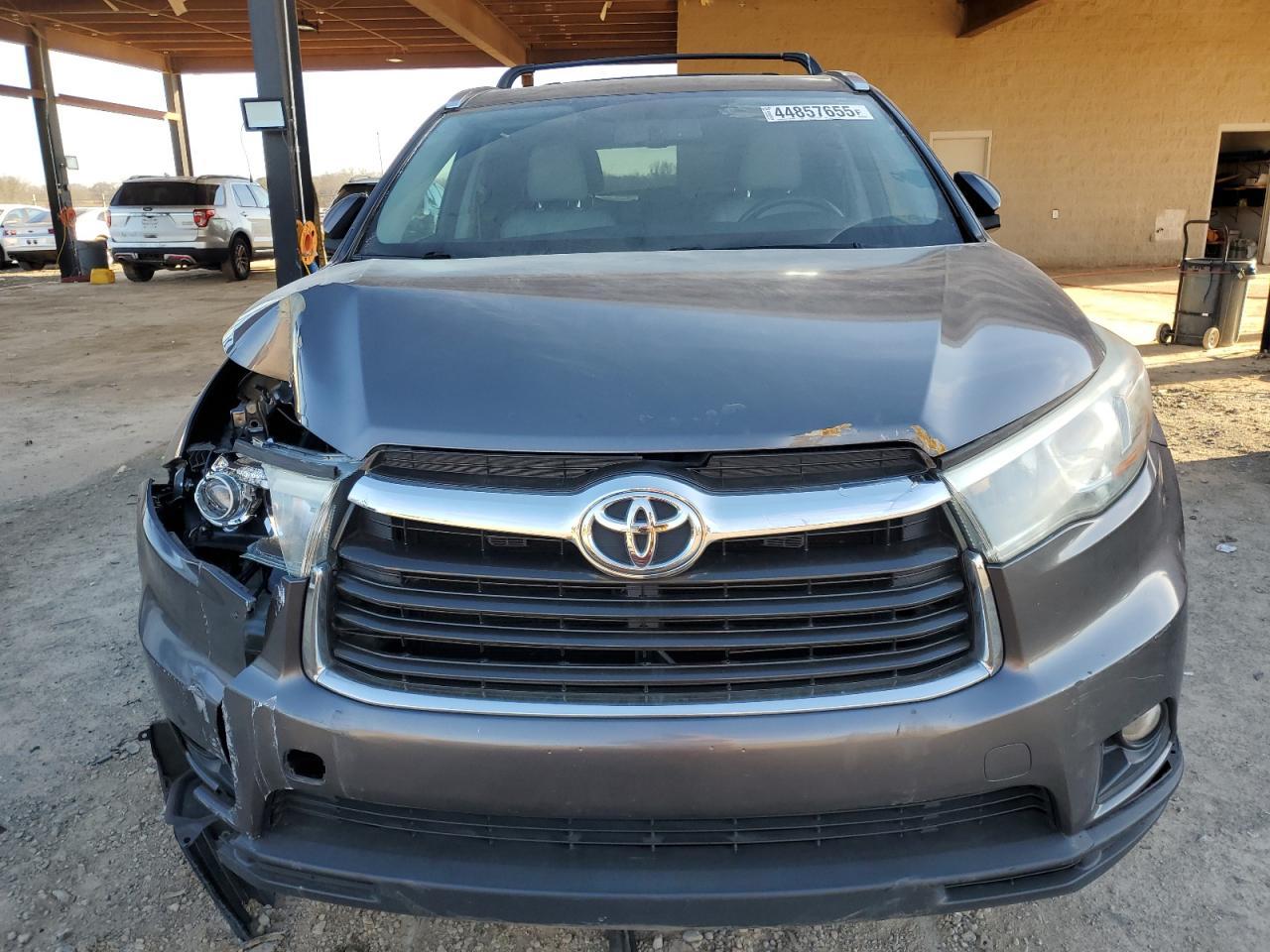 2015 TOYOTA HIGHLANDER - Image 5