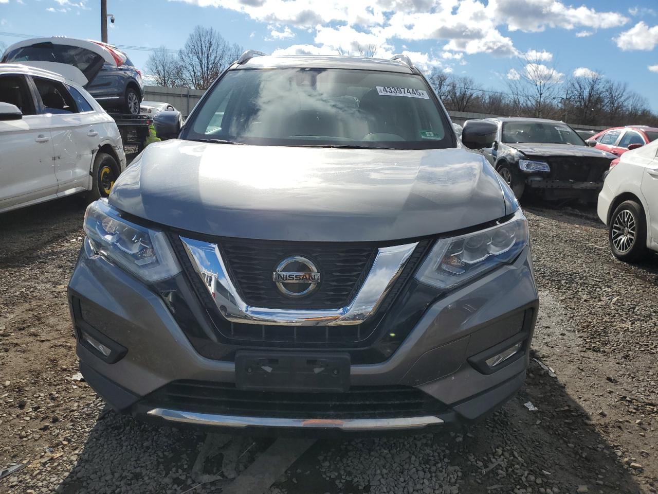 2018 NISSAN ROGUE S - Фото 5