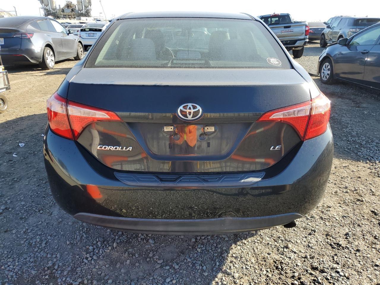 2018 TOYOTA COROLLA L - Image 6