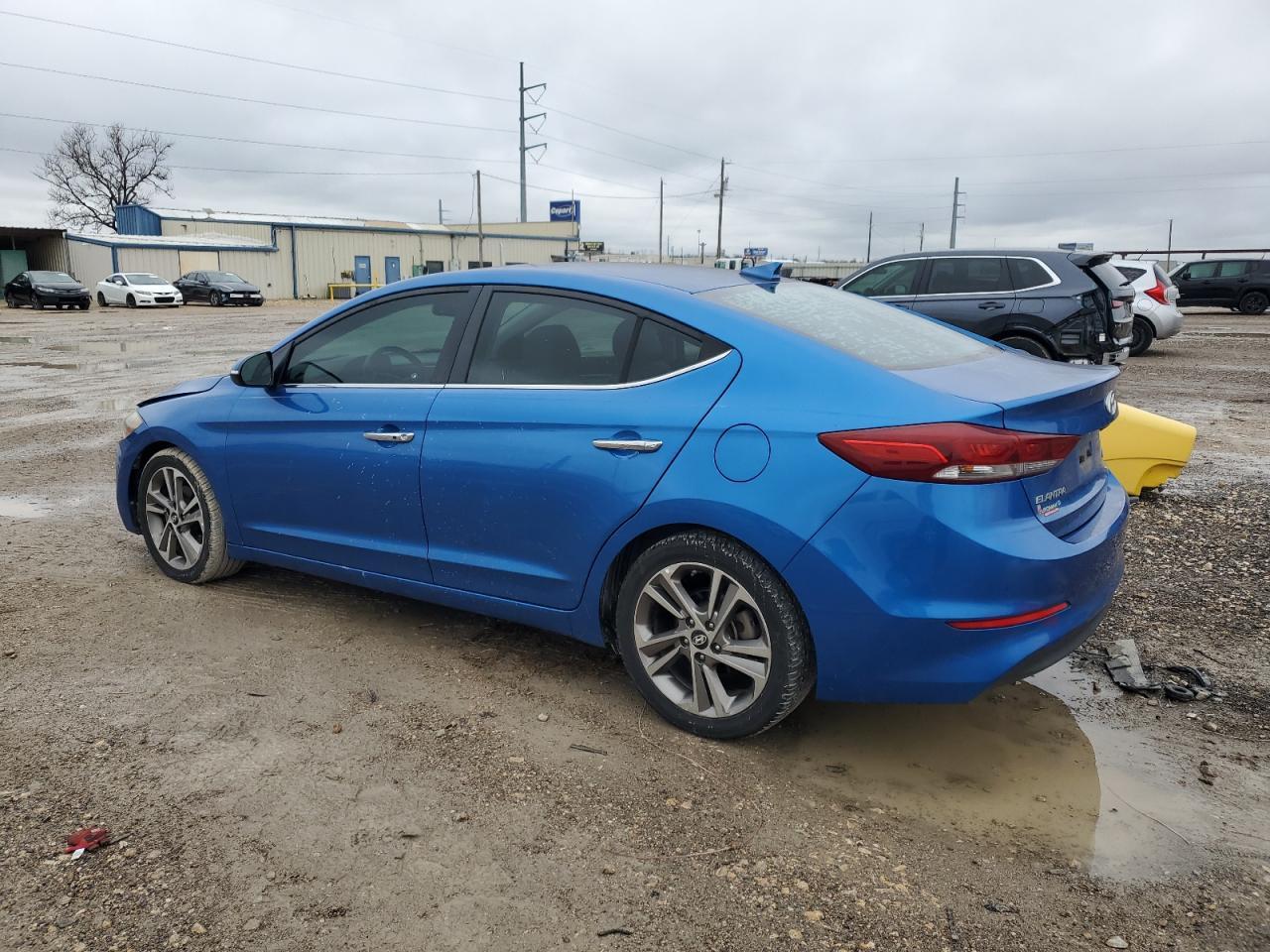 2017 HYUNDAI ELANTRA SE - Image 2