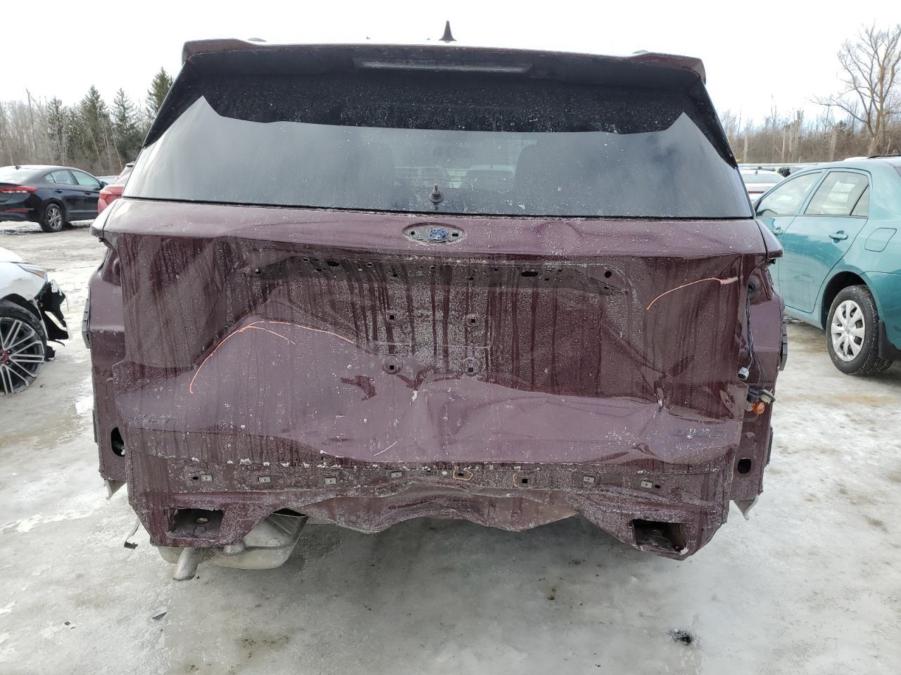 2022 FORD EXPLORER X - Фото 6