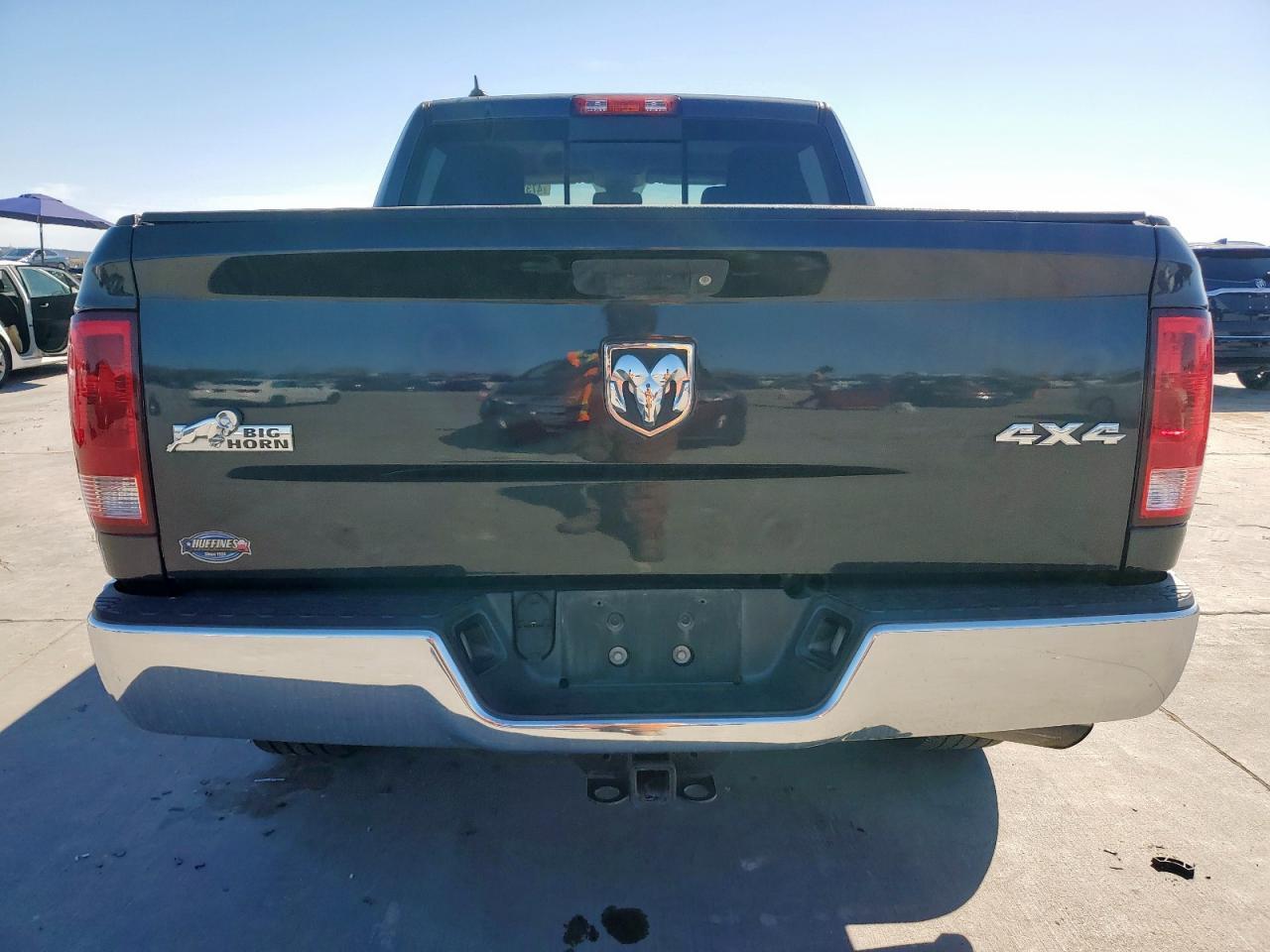 2015 RAM 1500 SLT - Image 6