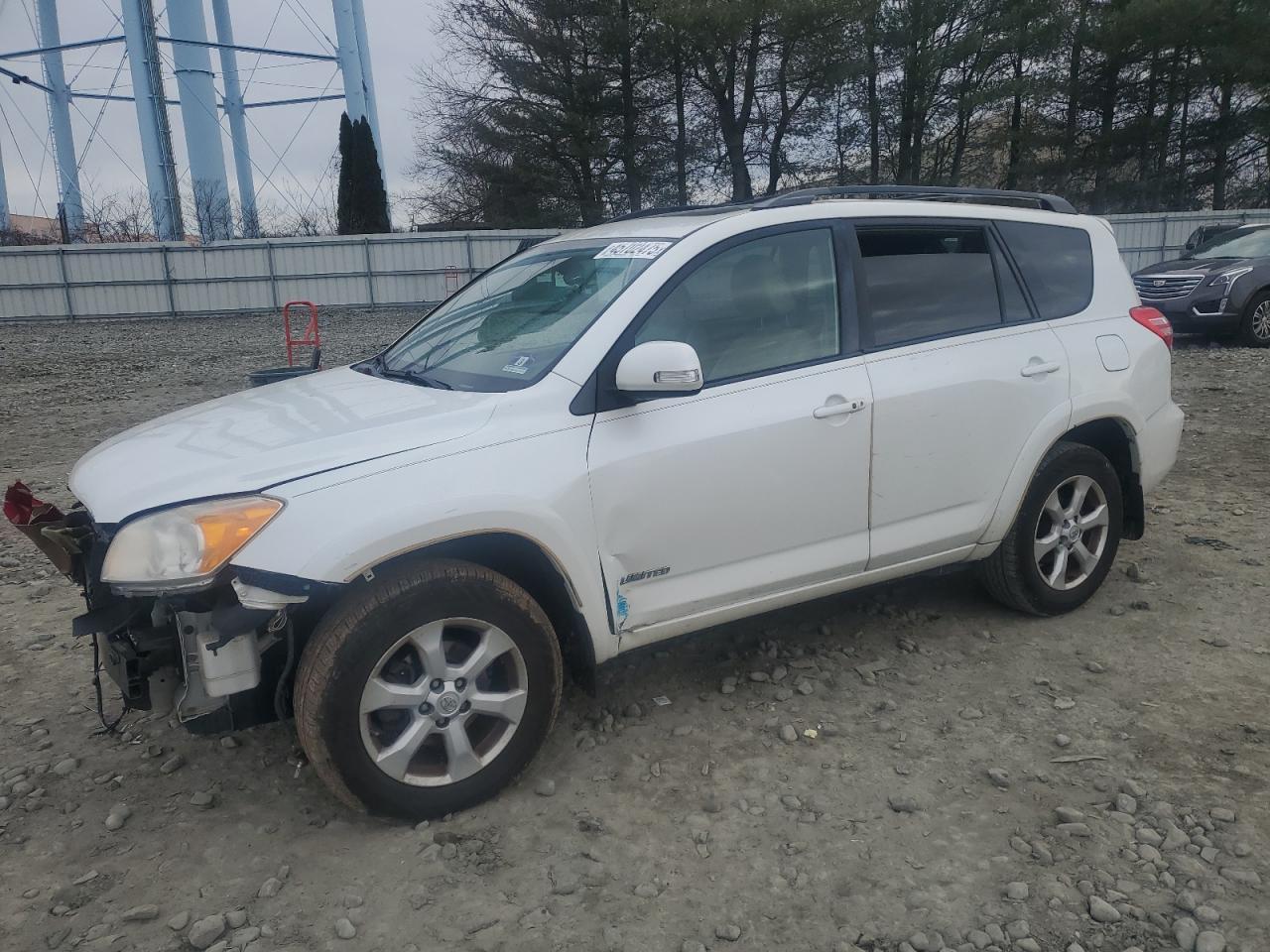 2011 TOYOTA RAV4 LIMIT