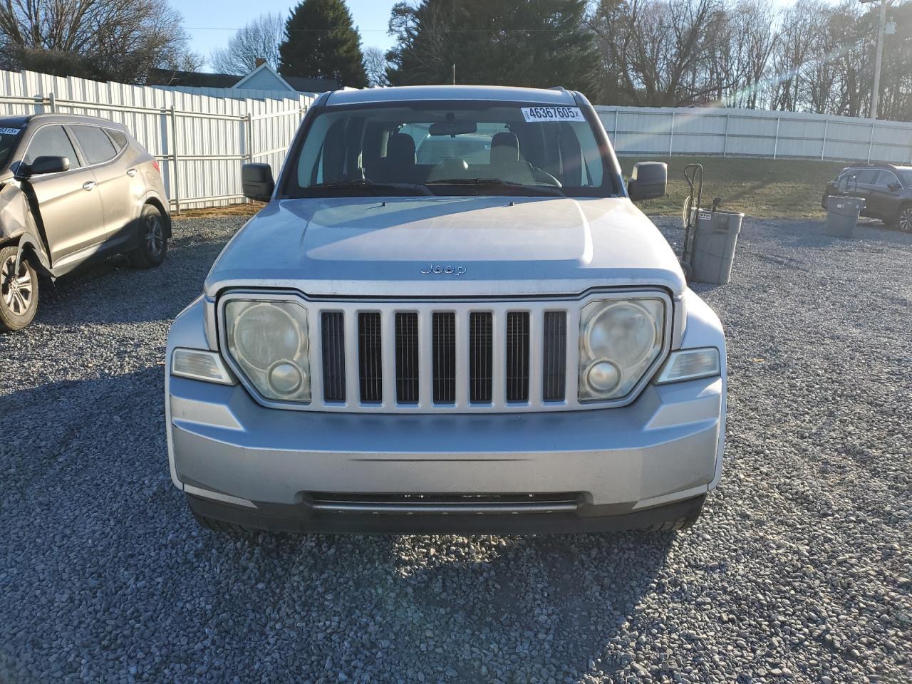 2011 JEEP LIBERTY SP - Фото 5