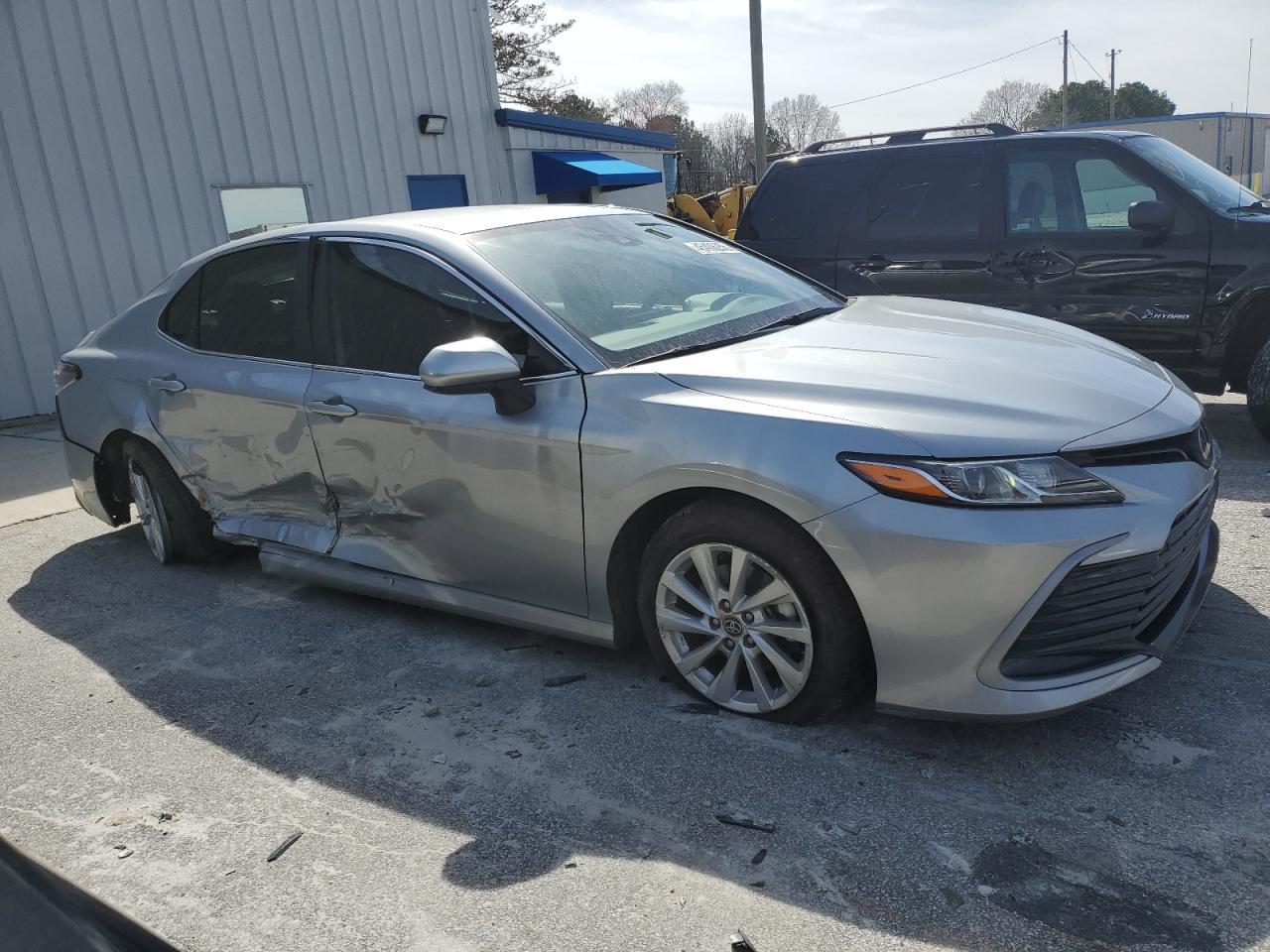 2023 TOYOTA CAMRY LE - Image 4