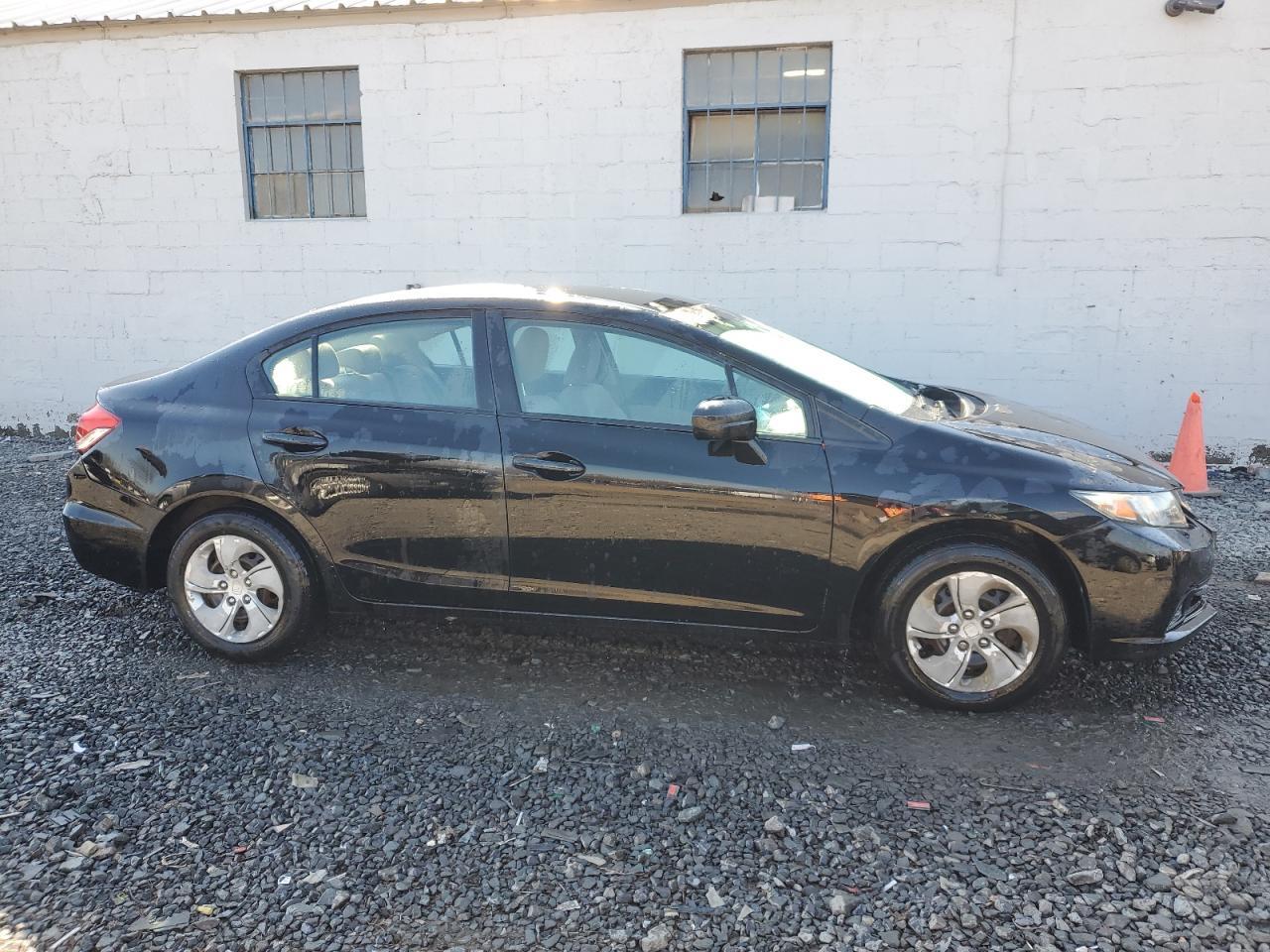 2015 HONDA CIVIC LX - Фото 4
