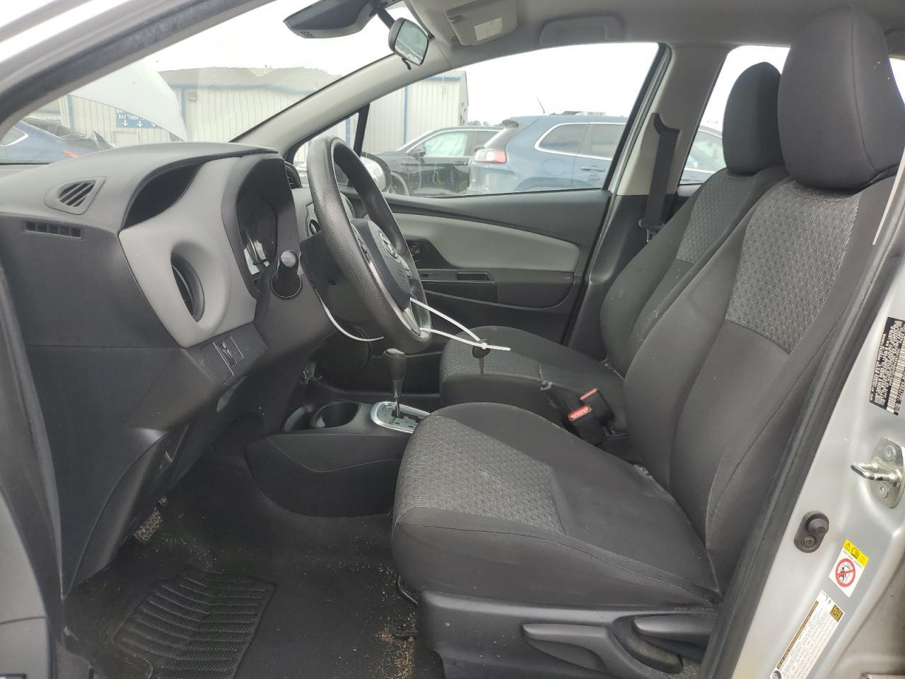 2017 TOYOTA YARIS L - Image 7
