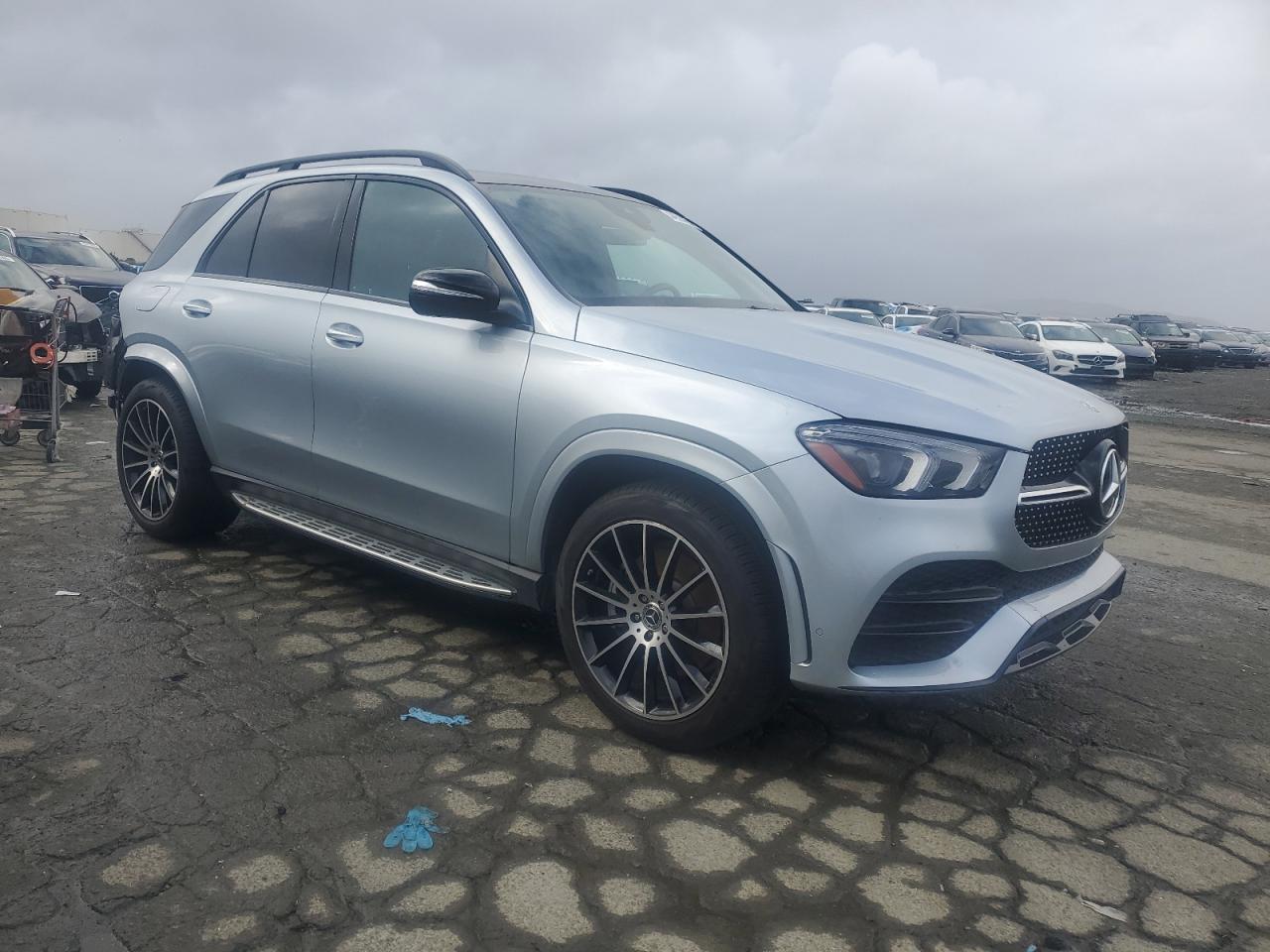 2023 MERCEDES-BENZ GLE 450 4M - Фото 4