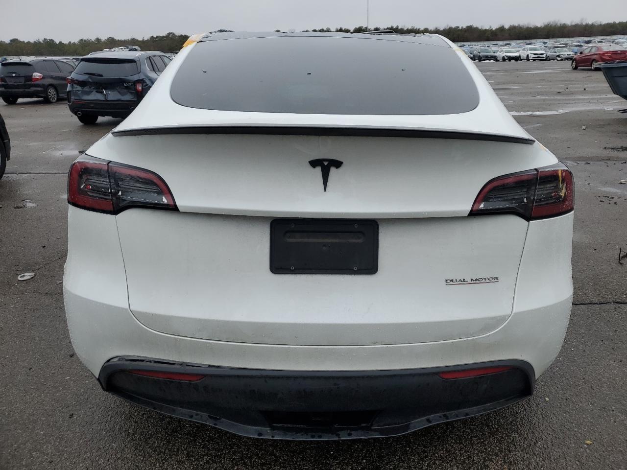 2023 TESLA MODEL Y - Image 6