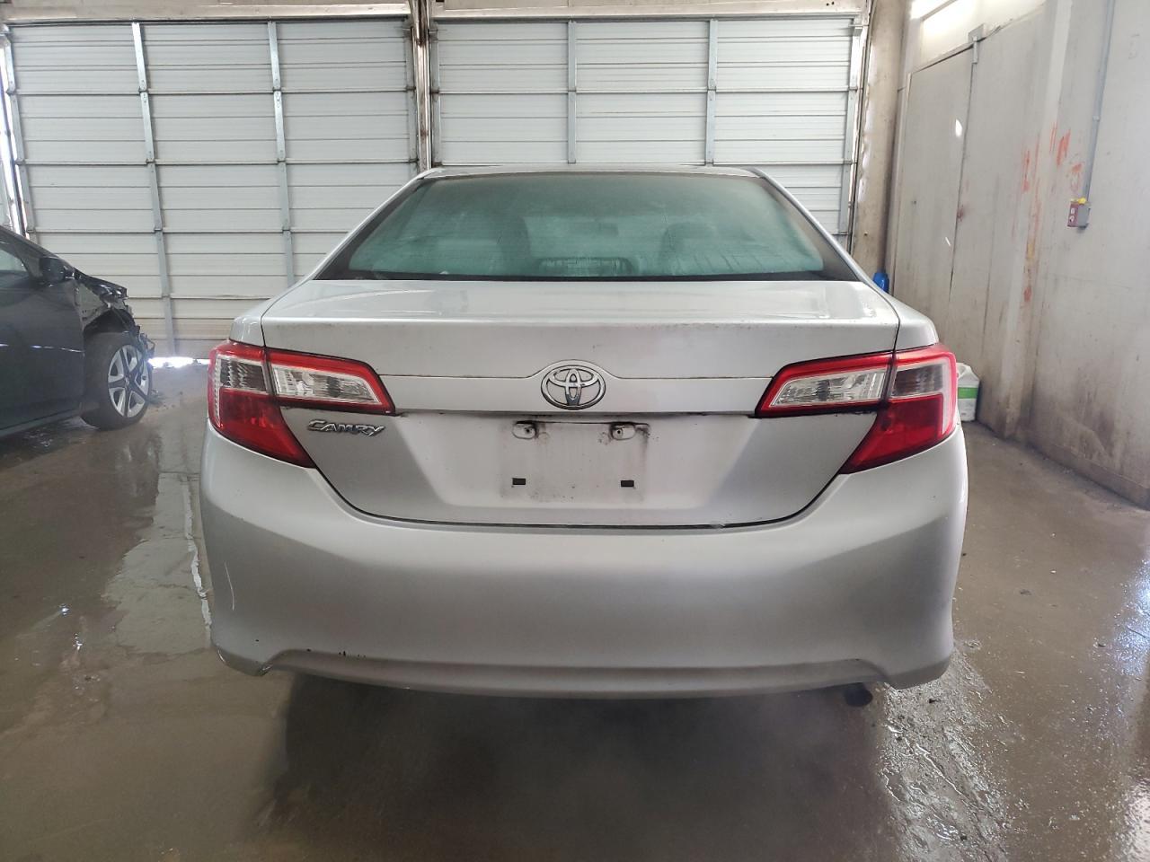 2014 TOYOTA CAMRY L - Image 6