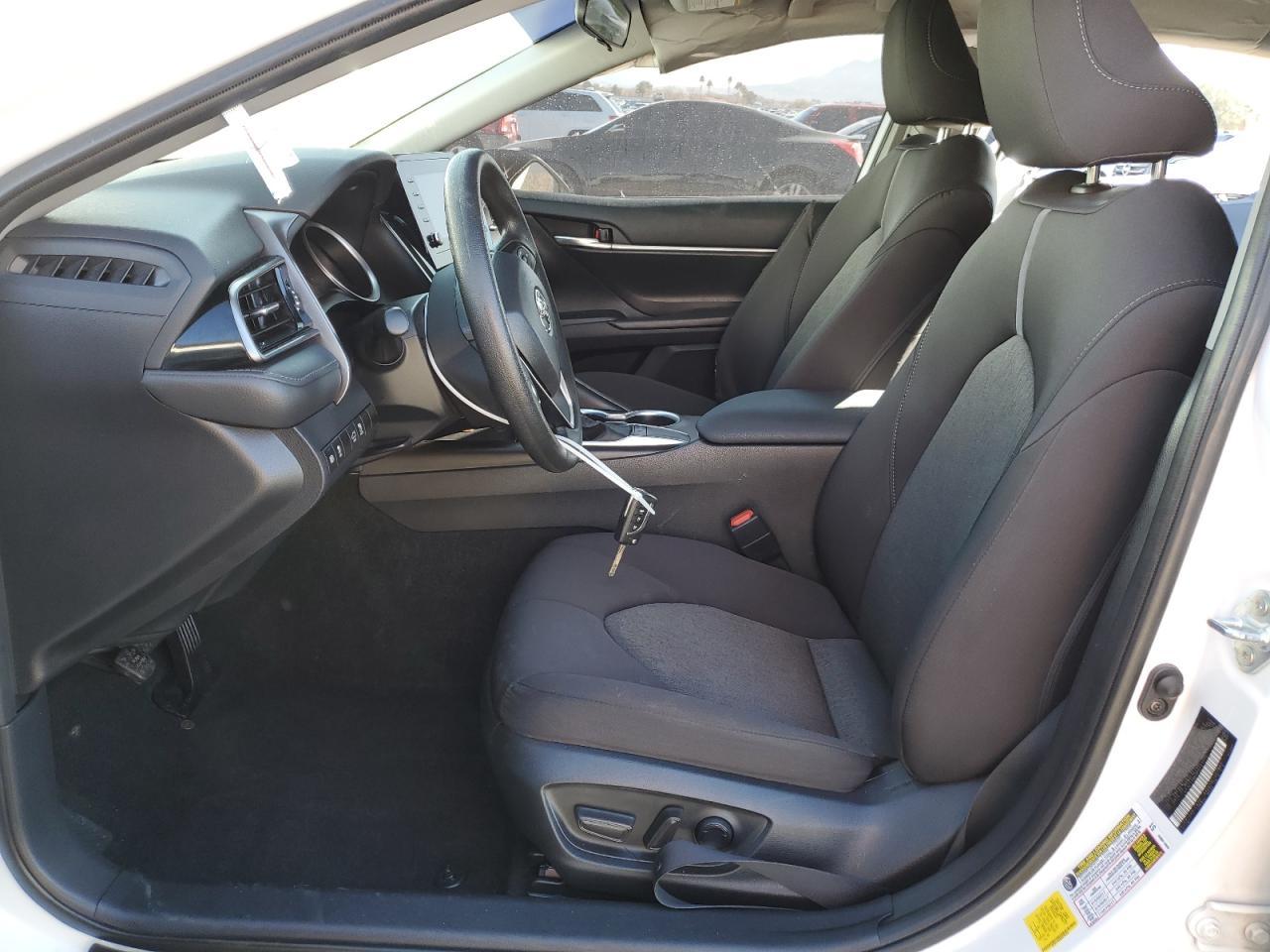 2023 TOYOTA CAMRY LE - Фото 7