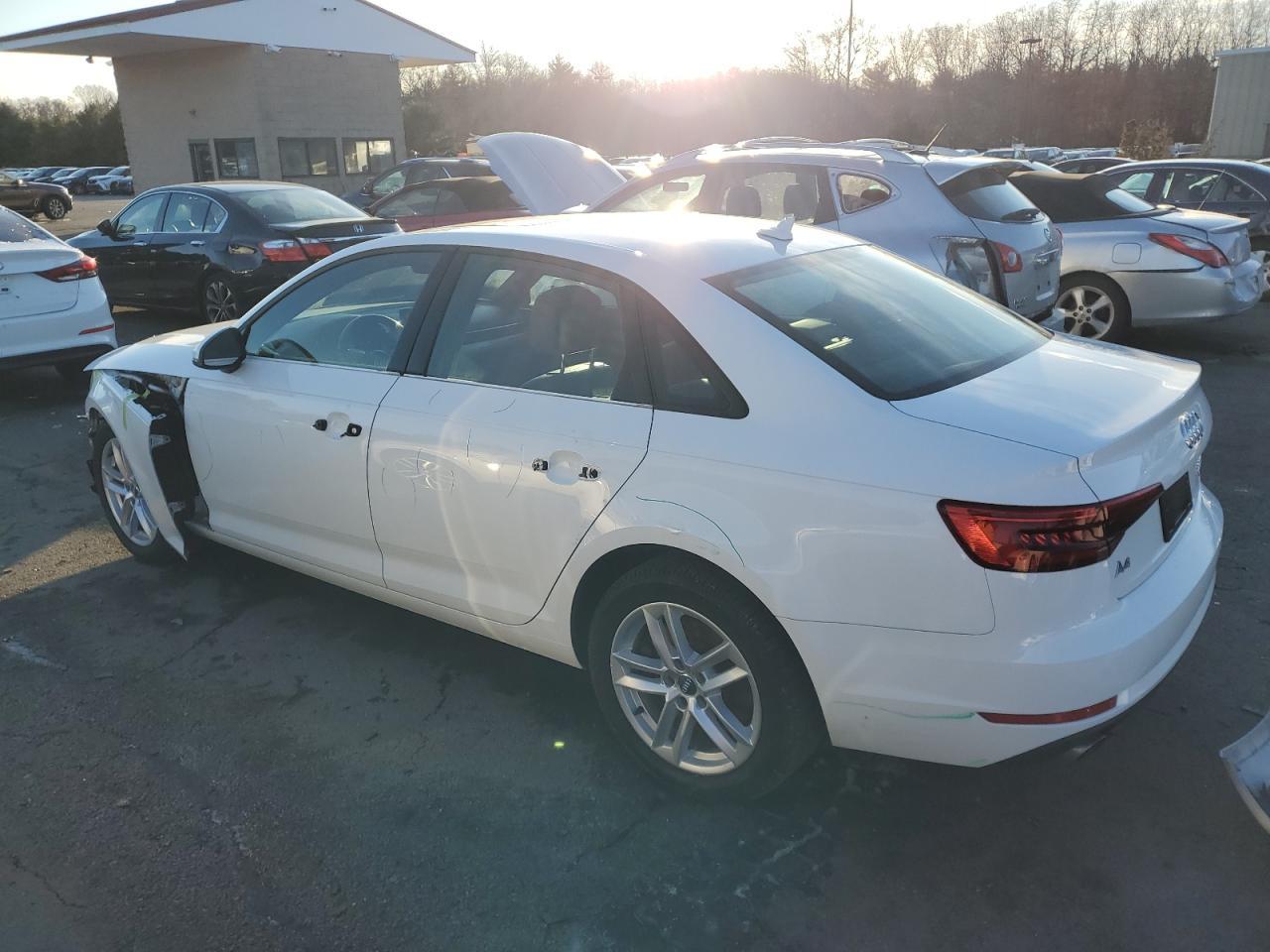 2017 AUDI A4 PREMIUM - Фото 2