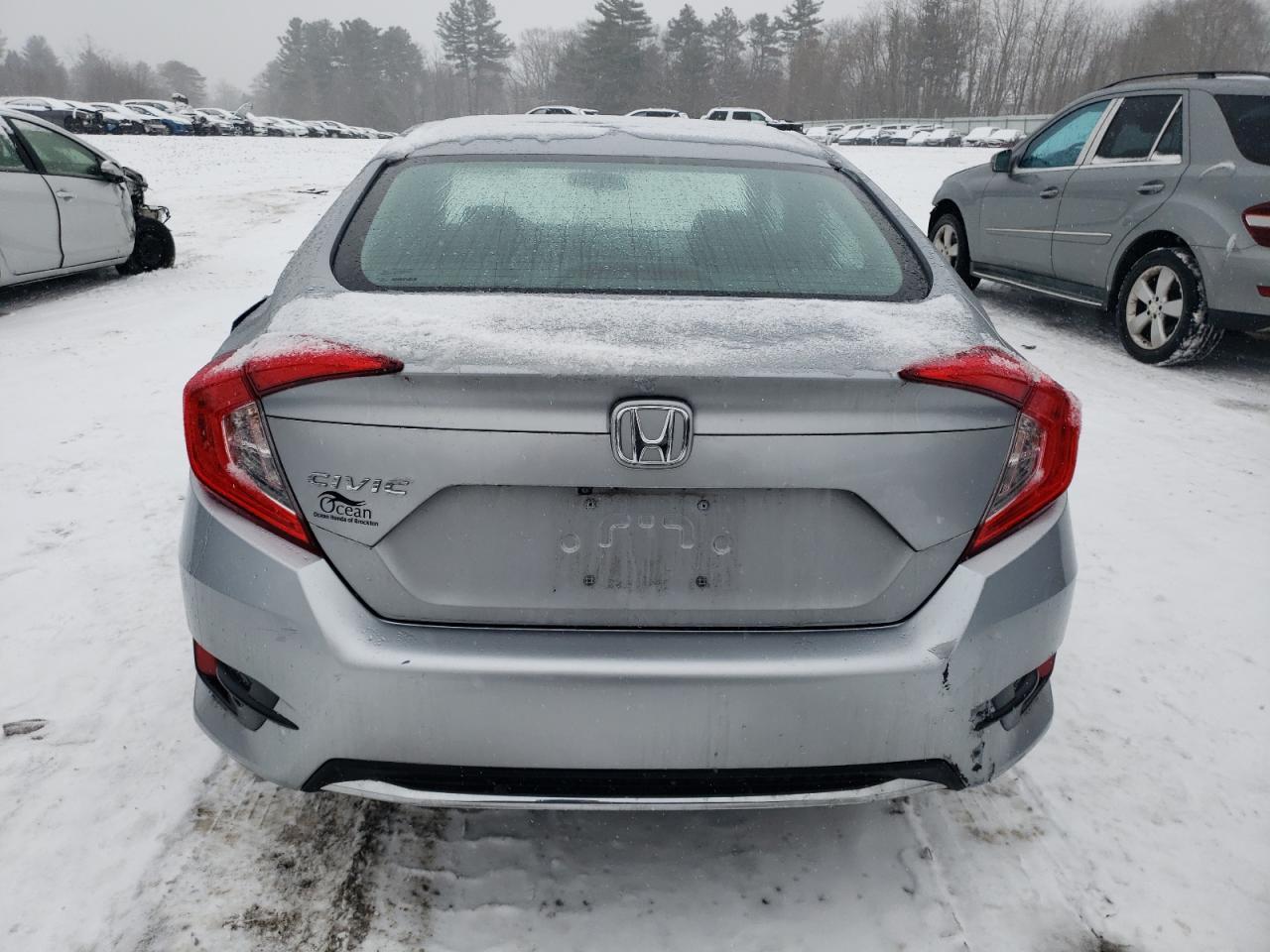 2019 HONDA CIVIC LX - Image 6
