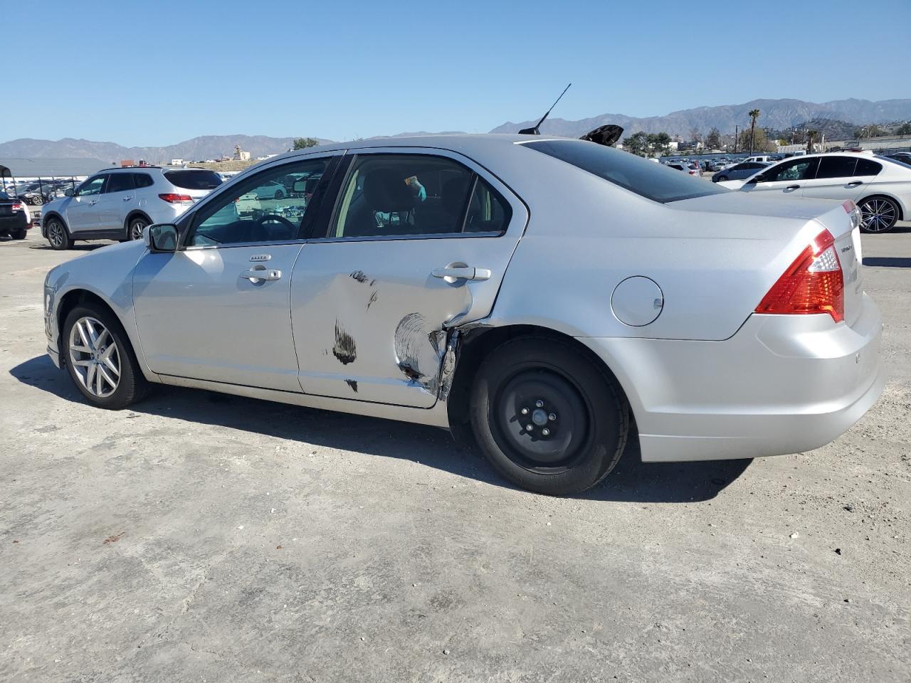 2011 FORD FUSION SEL - Image 2