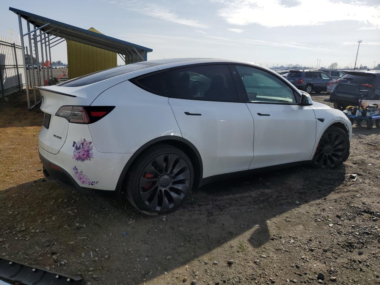 2023 TESLA MODEL Y - Фото 3