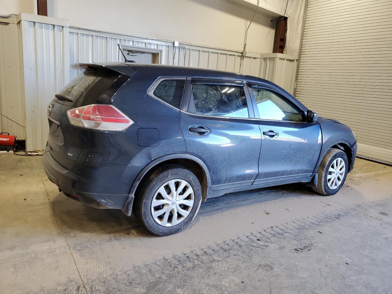 2016 NISSAN ROGUE S - Фото 3