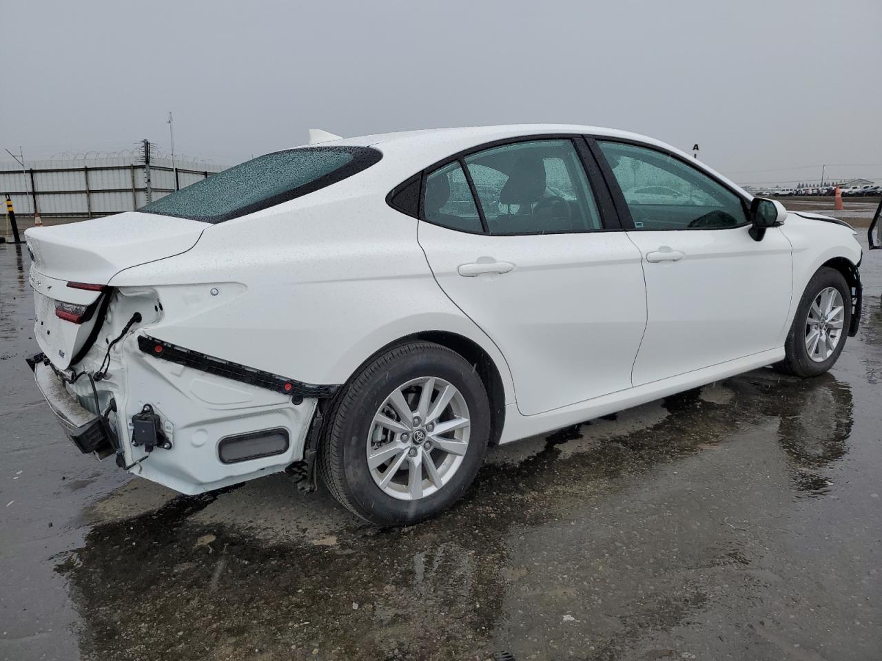2025 TOYOTA CAMRY XSE - Фото 3