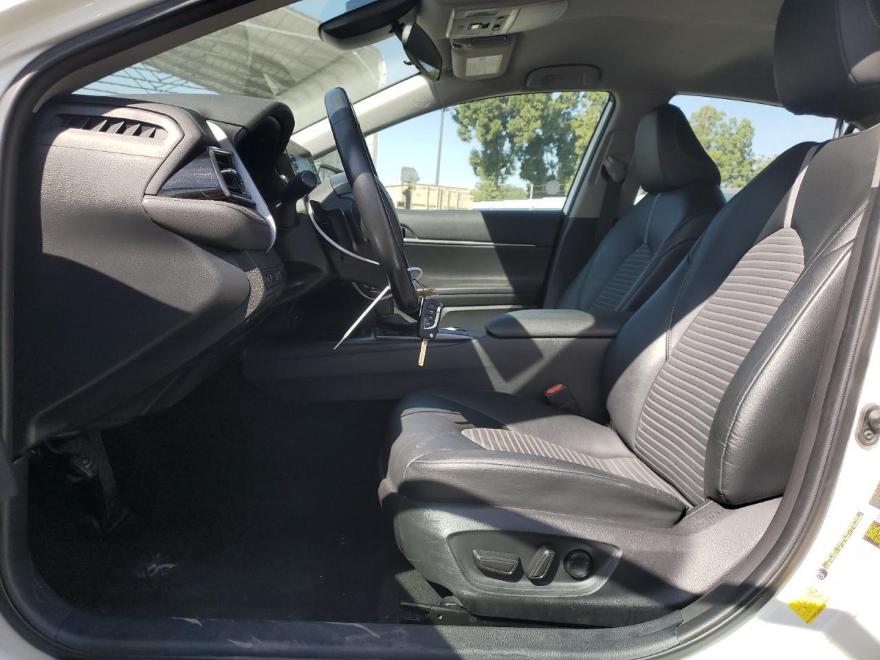 2021 TOYOTA CAMRY SE - Image 7