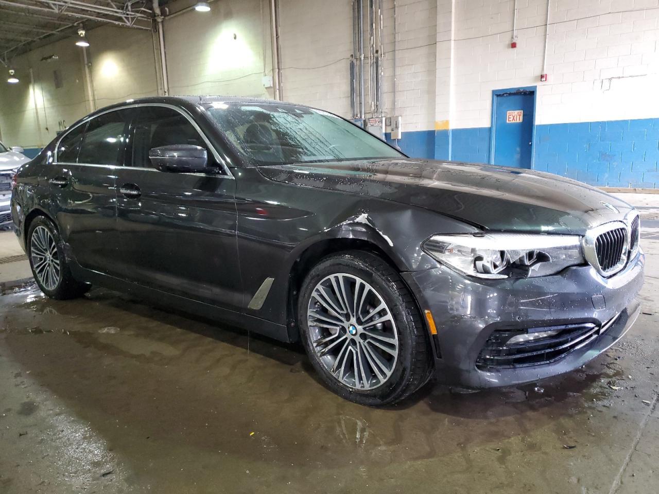 2018 BMW 530 XI - Фото 4