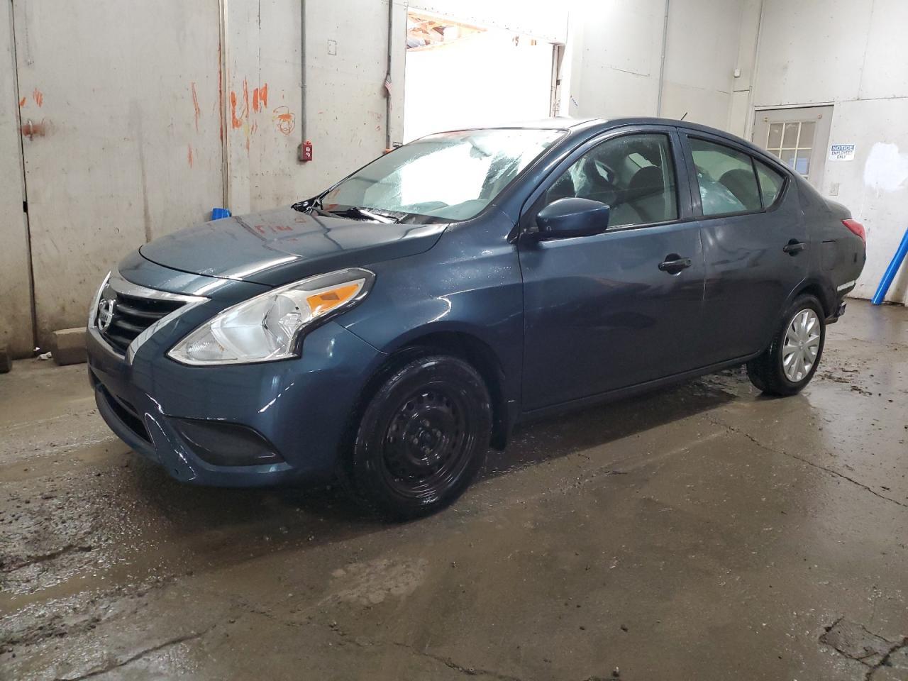 2016 NISSAN VERSA S