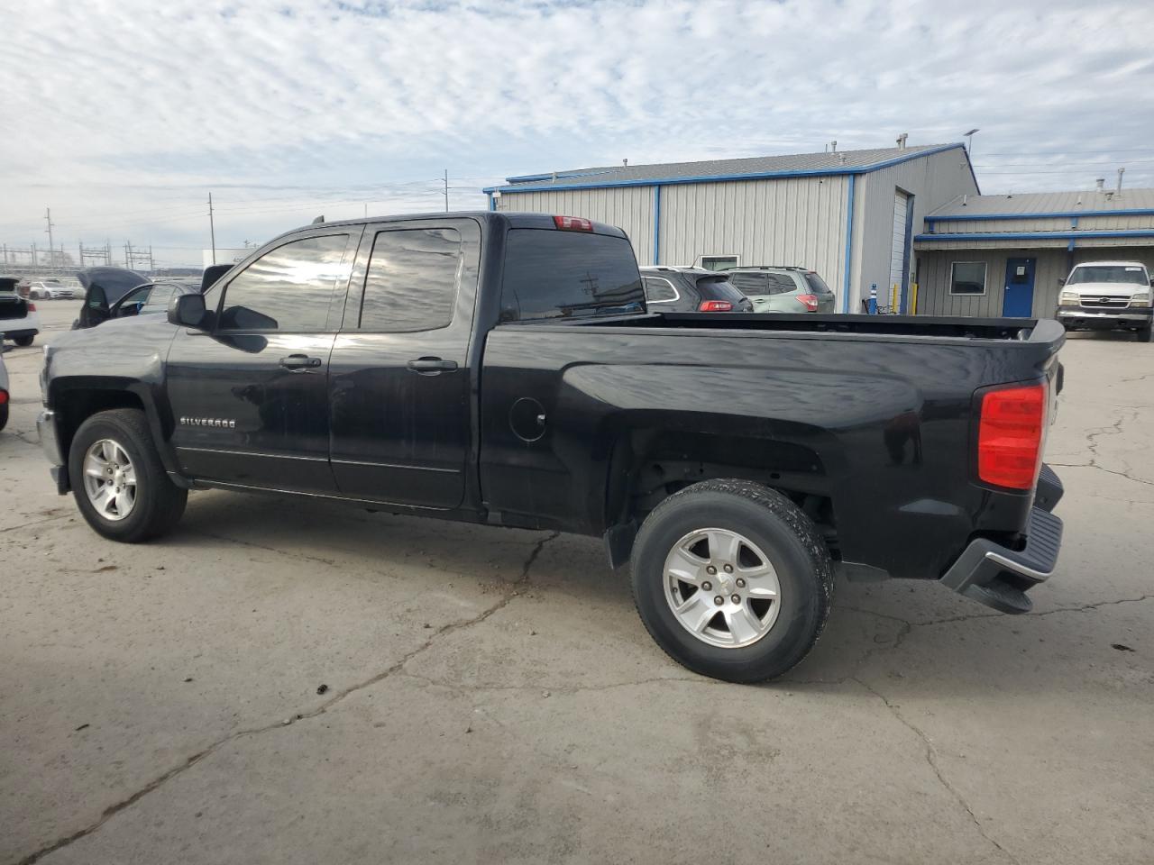 2016 CHEVROLET SILVERADO - Фото 2