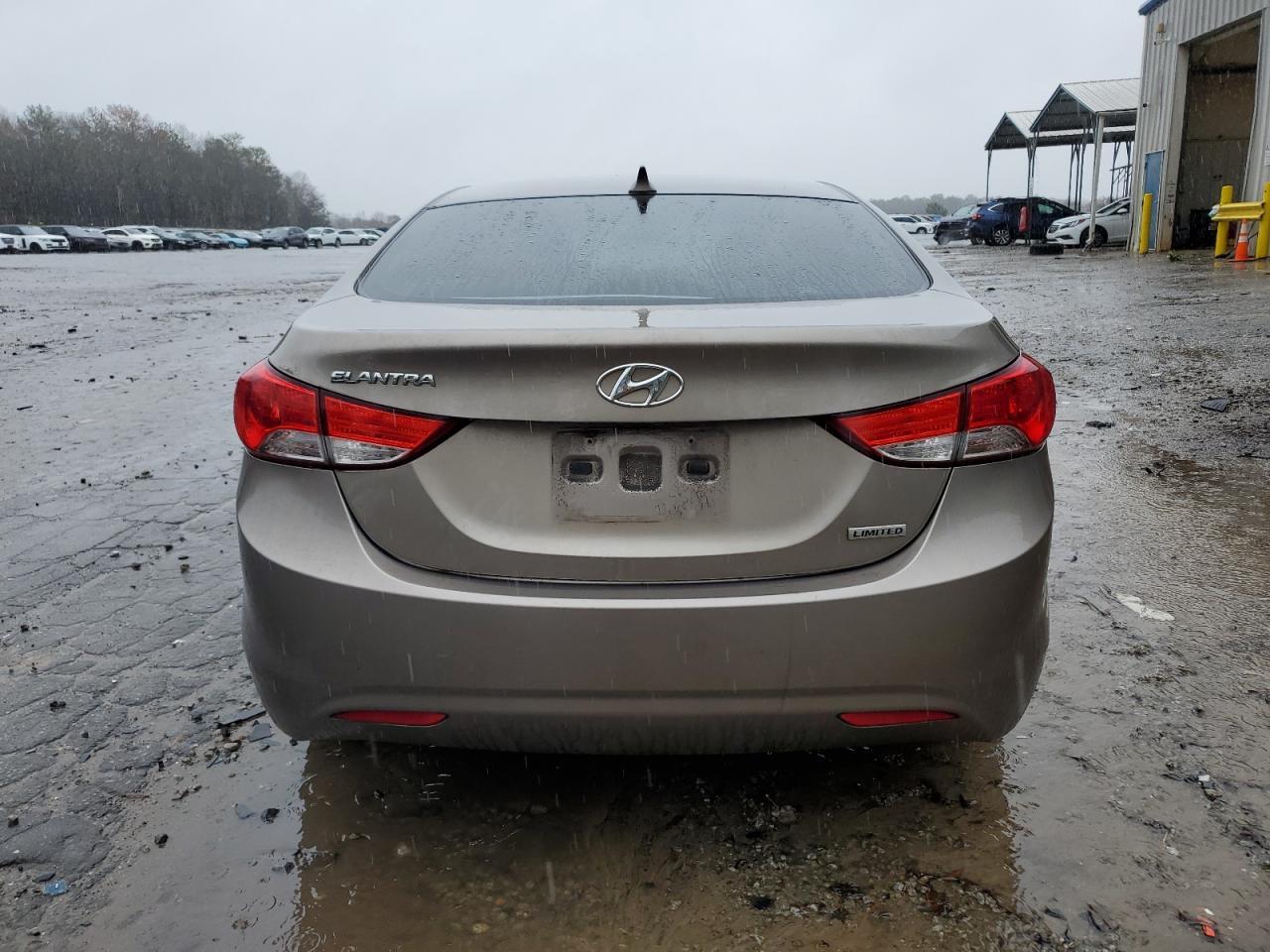 2013 HYUNDAI ELANTRA GL - Фото 6
