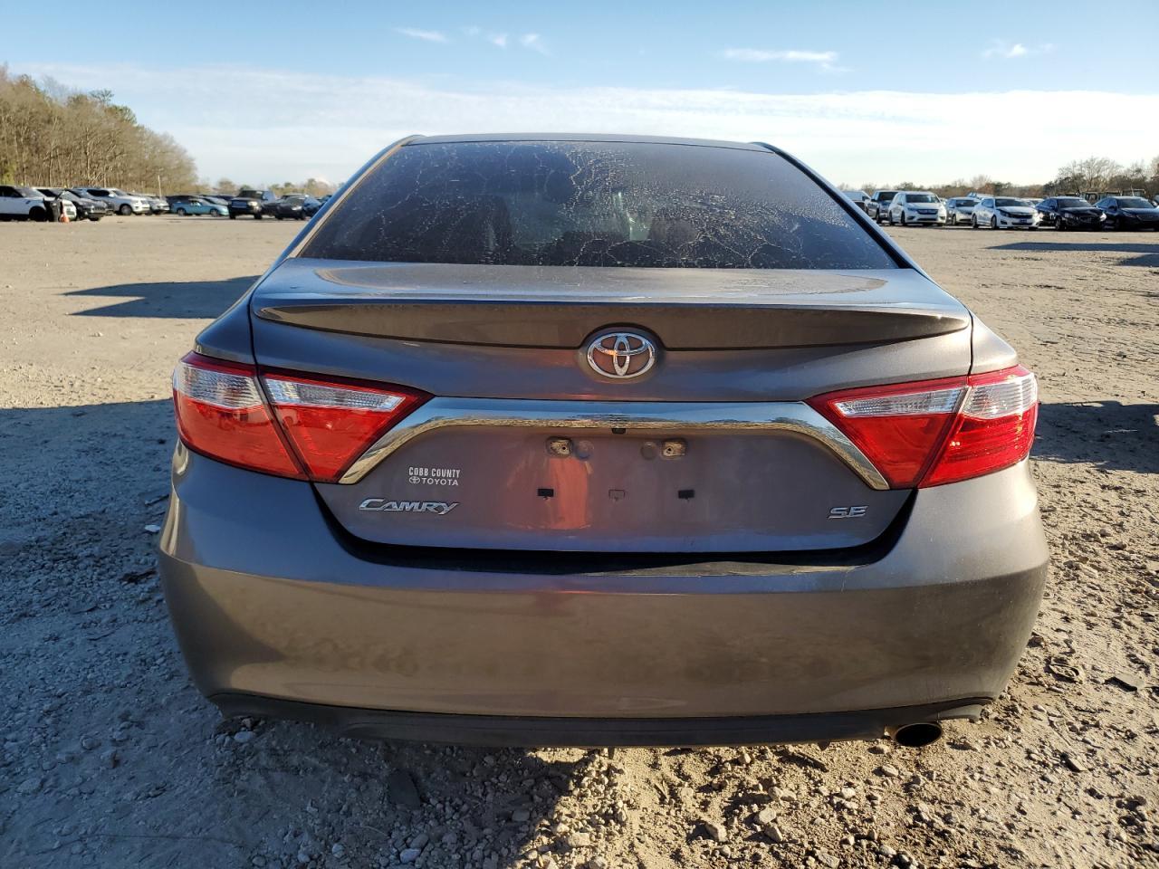 2017 TOYOTA CAMRY LE - Фото 6