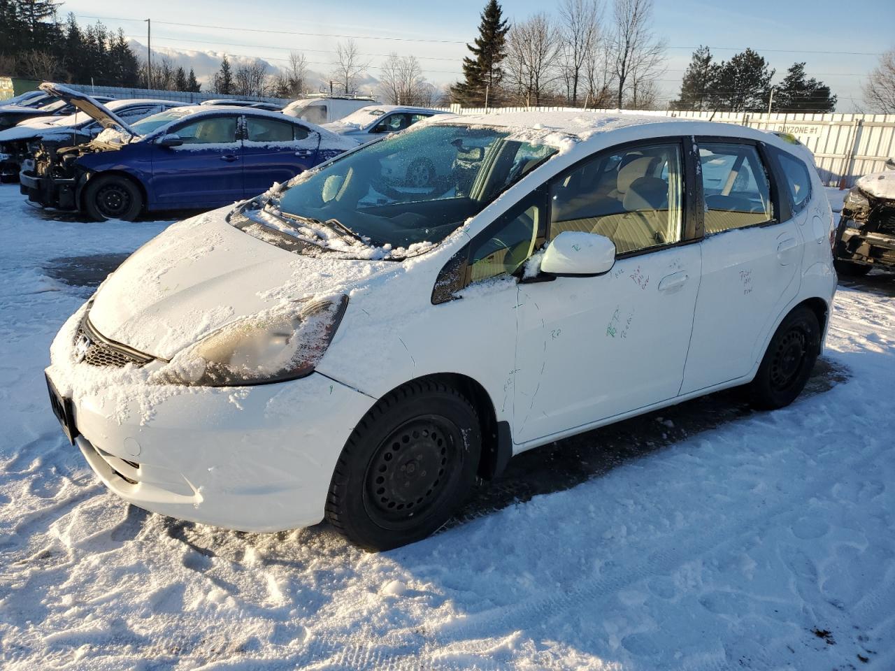 2013 HONDA FIT LX